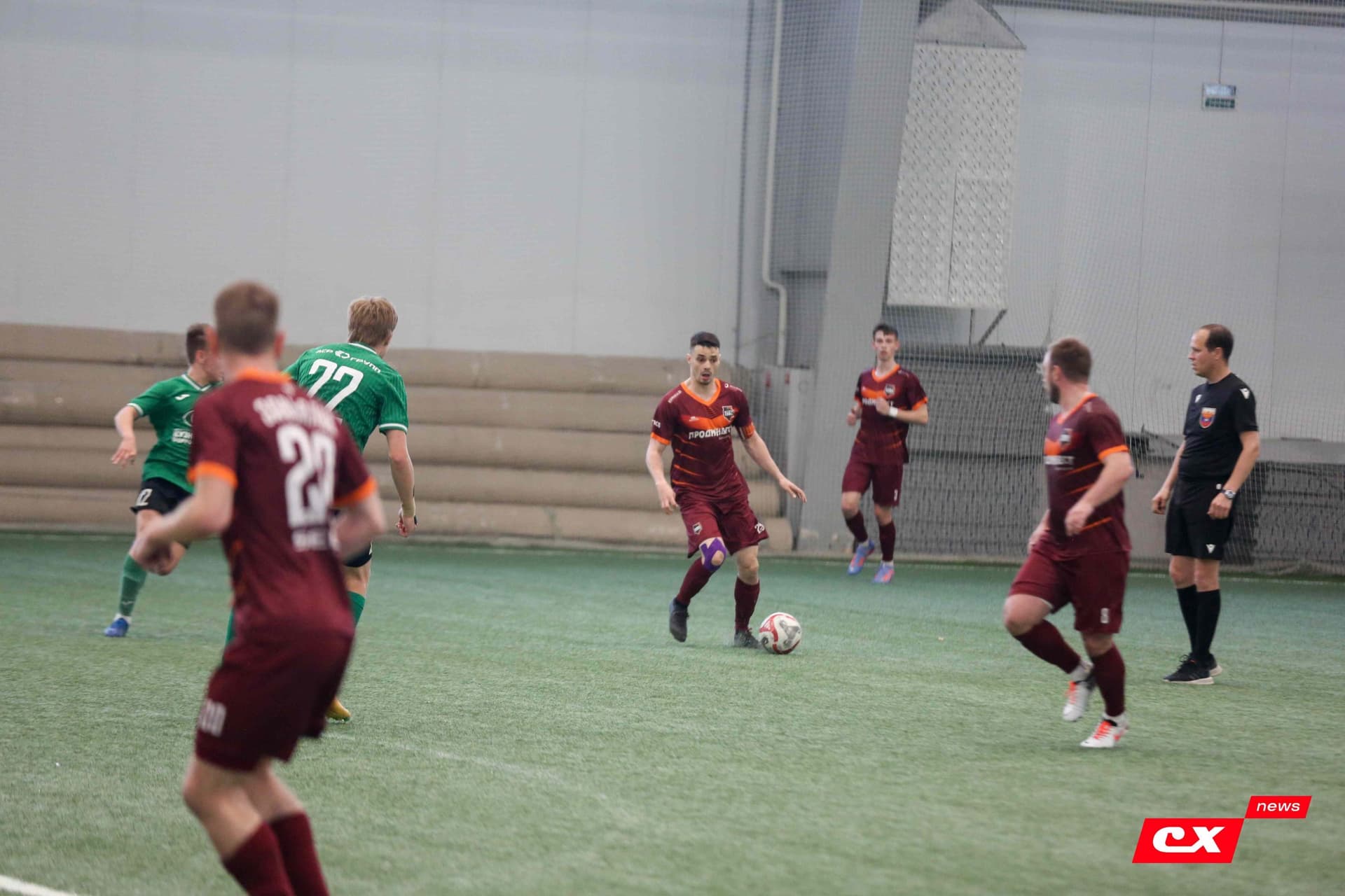 «Темп» 1:0 «Новокузнецк». Третья лига. 02.05.2025. Владимир Мартынов («CX News») — кадр 121