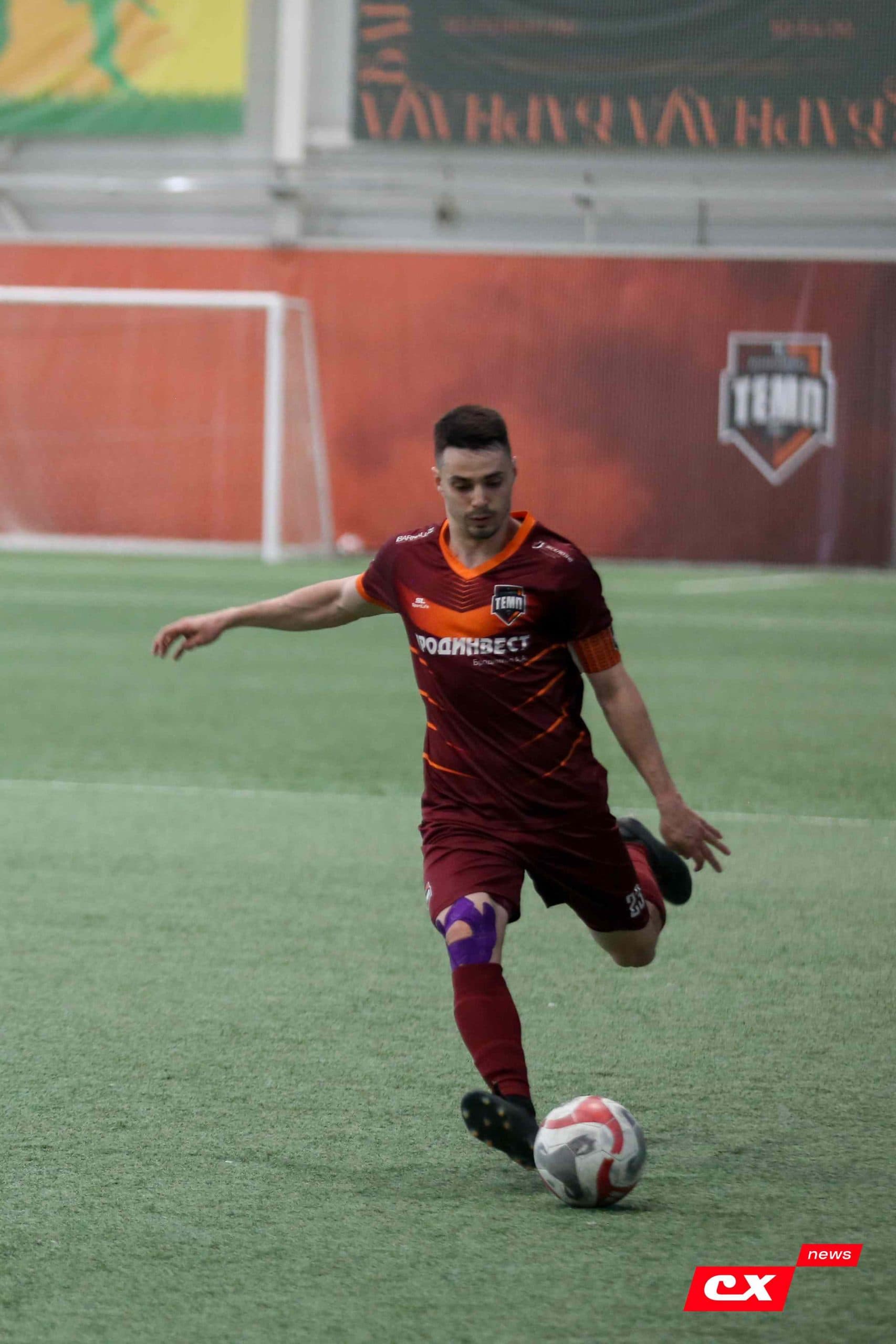 «Темп» 1:0 «Новокузнецк». Третья лига. 02.05.2025. Владимир Мартынов («CX News») — кадр 136