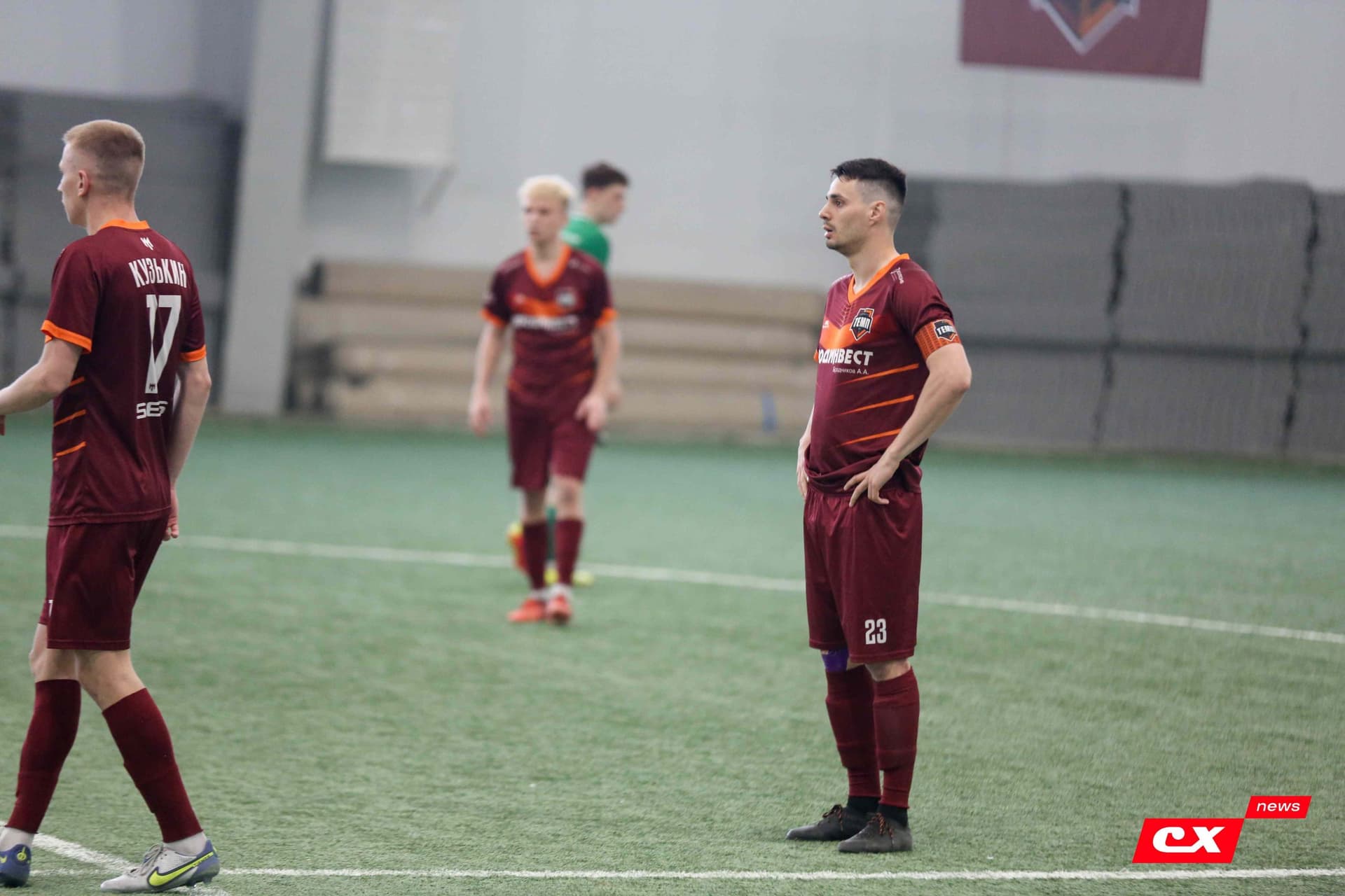 «Темп» 1:0 «Новокузнецк». Третья лига. 02.05.2025. Владимир Мартынов («CX News») — кадр 49