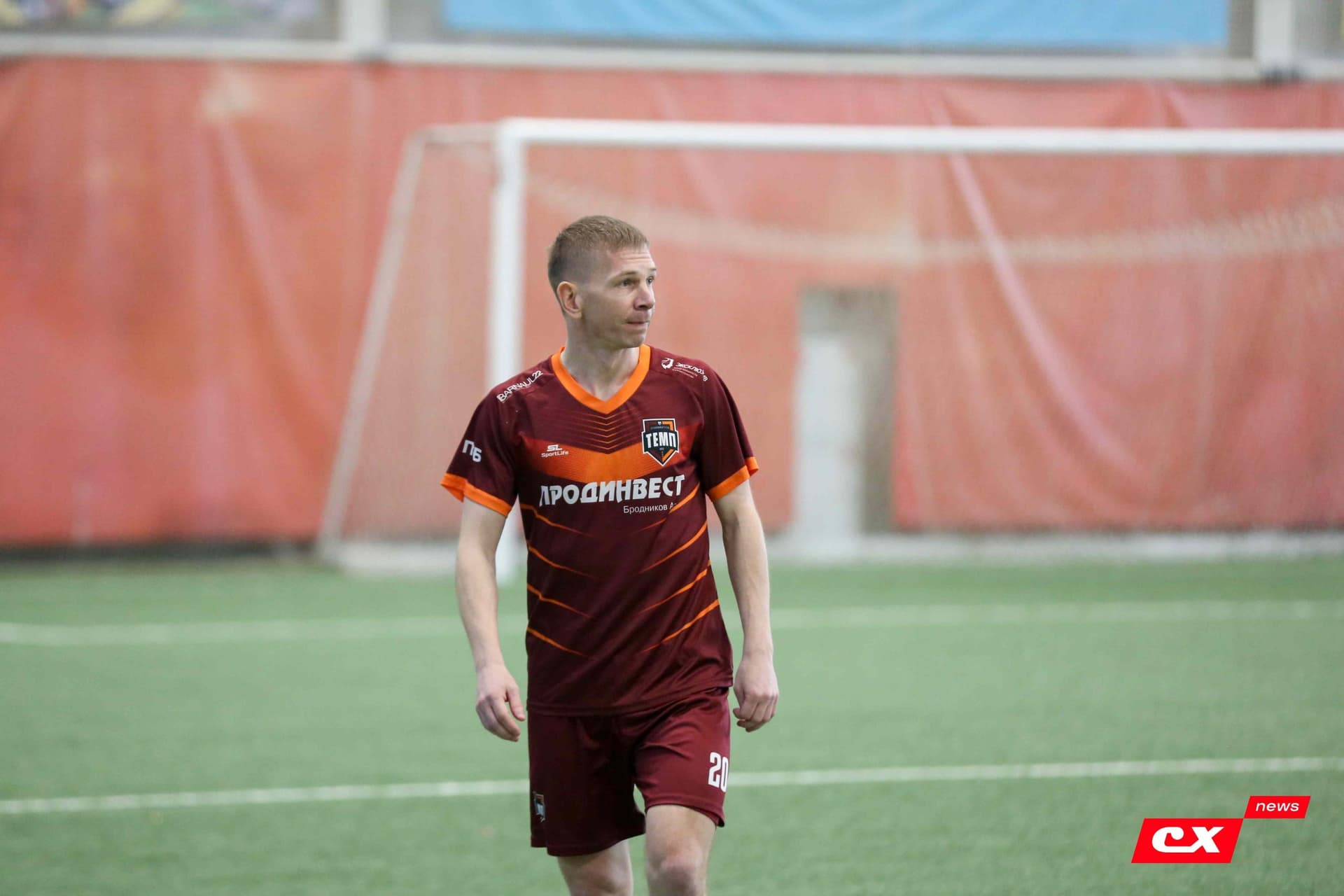 «Темп» 1:0 «Новокузнецк». Третья лига. 02.05.2025. Владимир Мартынов («CX News») — кадр 74