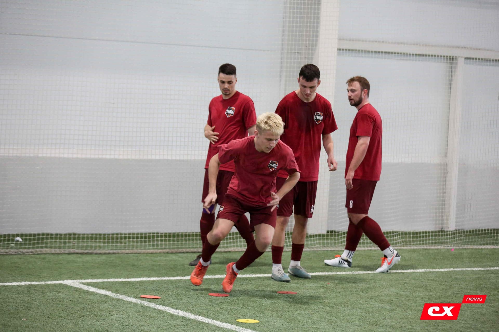 «Темп» 1:0 «Новокузнецк». Третья лига. 02.05.2025. Владимир Мартынов («CX News») — кадр 8