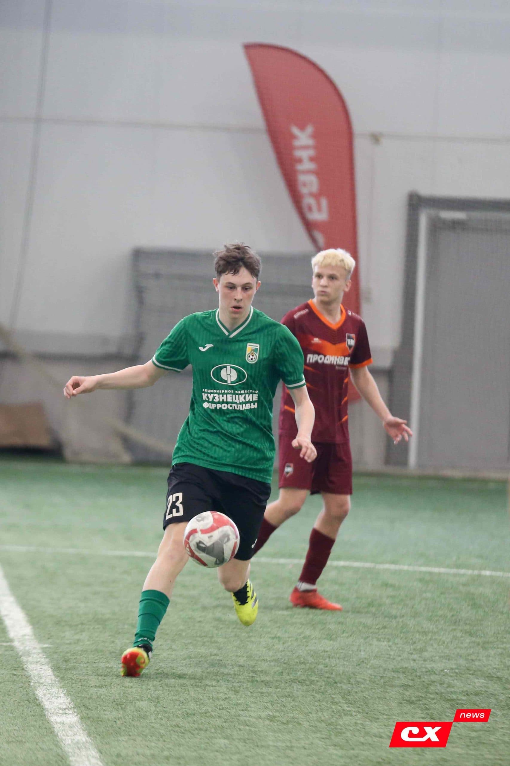 «Темп» 1:0 «Новокузнецк». Третья лига. 02.05.2025. Владимир Мартынов («CX News») — кадр 92