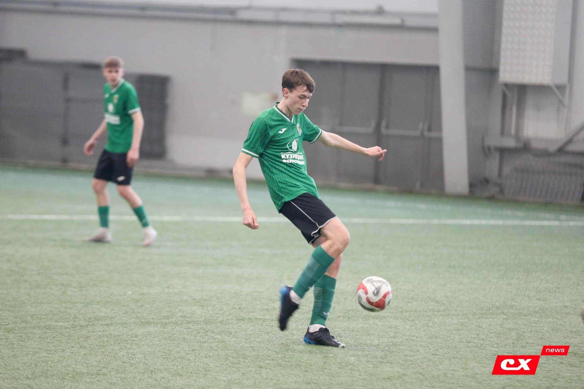 «Темп» 1:0 «Новокузнецк». Третья лига. 02.05.2025. Владимир Мартынов («CX News») — кадр 94