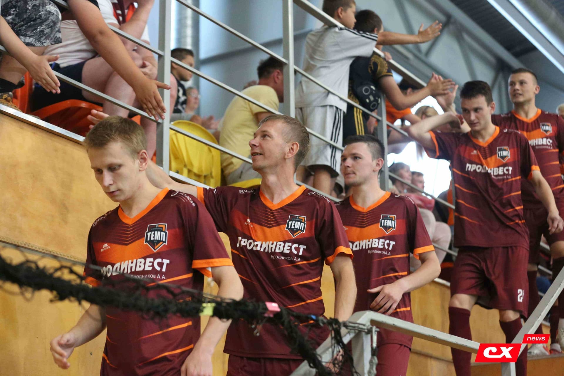 «Темп» 4:1 «Сибирь-М». Третья лига. 22.06.2025. Владимир Мартынов («CX News») — кадр 102