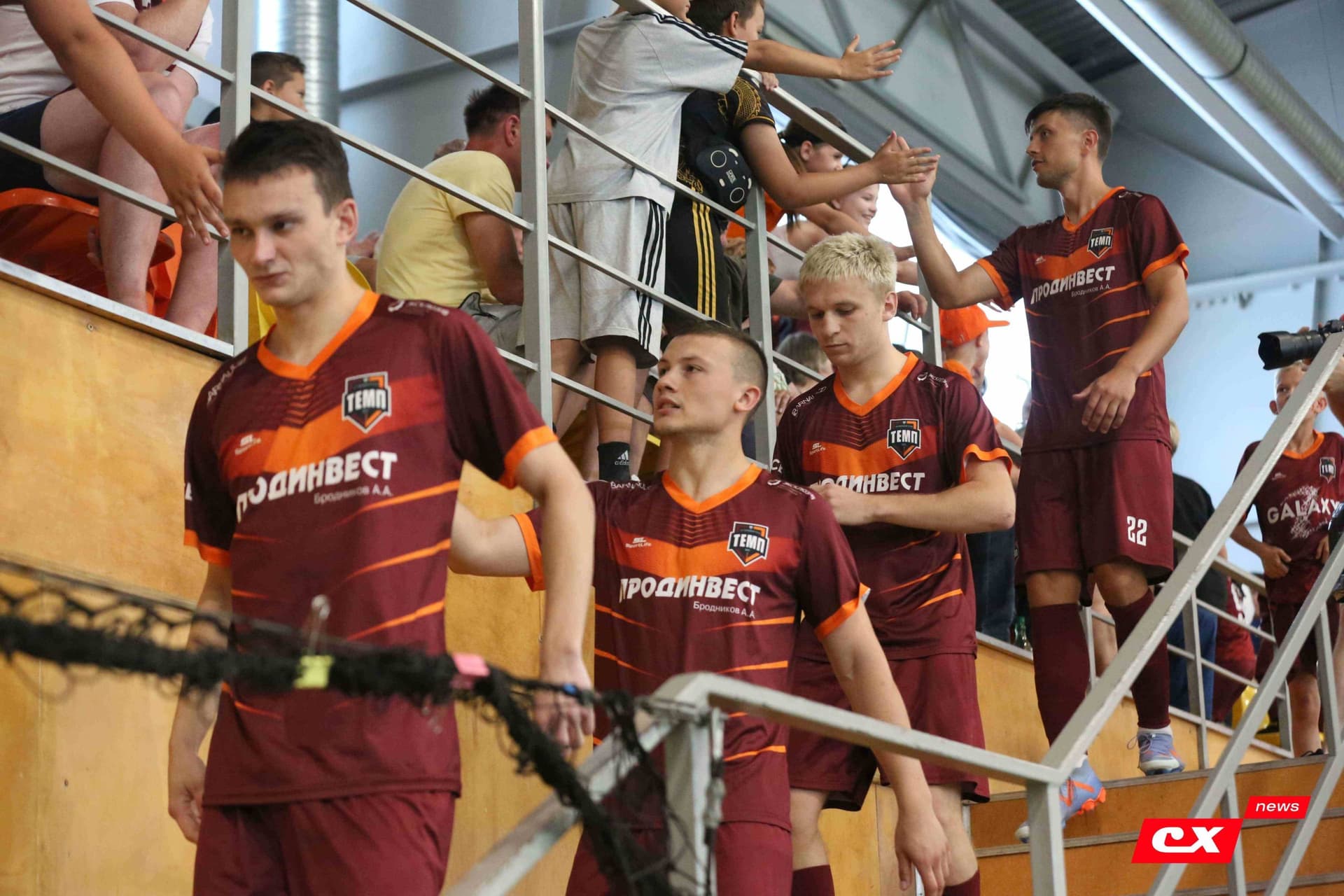 «Темп» 4:1 «Сибирь-М». Третья лига. 22.06.2025. Владимир Мартынов («CX News») — кадр 106