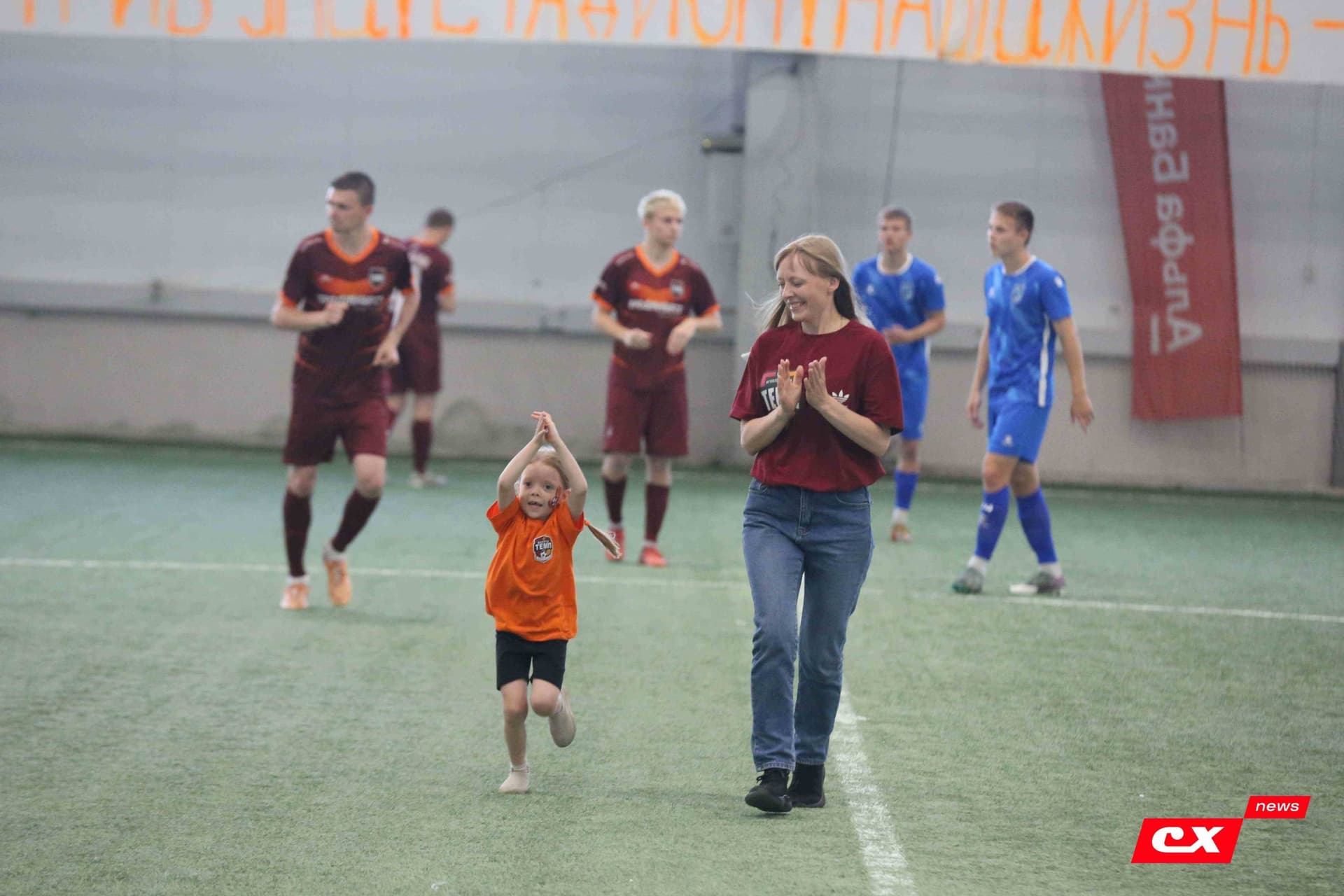 «Темп» 4:1 «Сибирь-М». Третья лига. 22.06.2025. Владимир Мартынов («CX News») — кадр 158