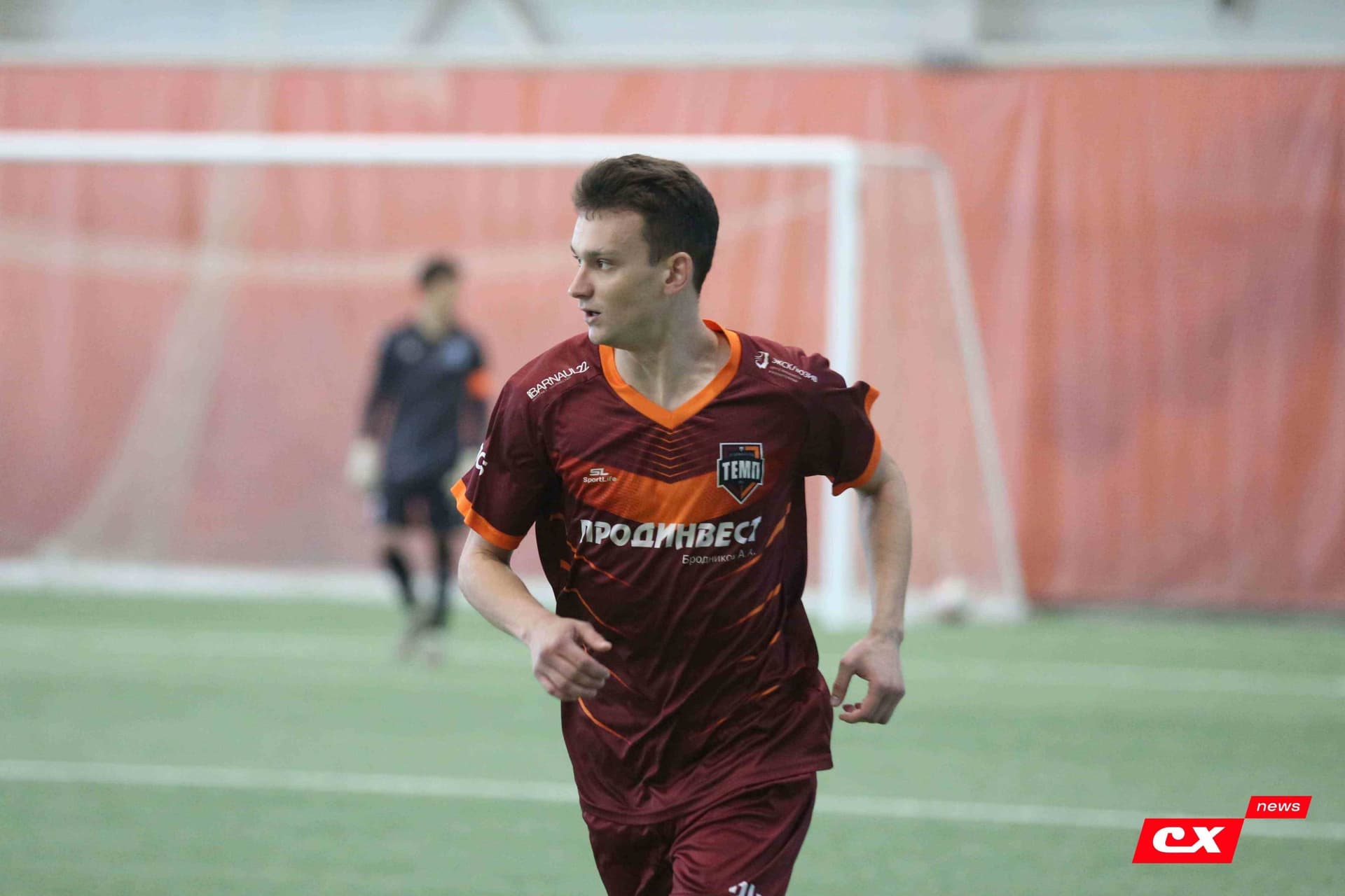 «Темп» 4:1 «Сибирь-М». Третья лига. 22.06.2025. Владимир Мартынов («CX News») — кадр 175