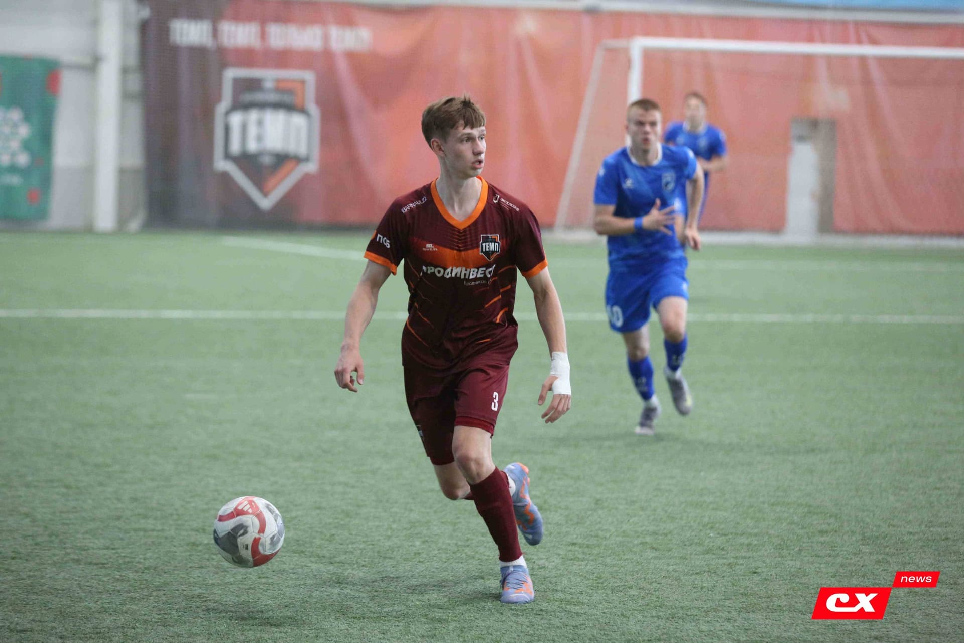 «Темп» 4:1 «Сибирь-М». Третья лига. 22.06.2025. Владимир Мартынов («CX News») — кадр 198