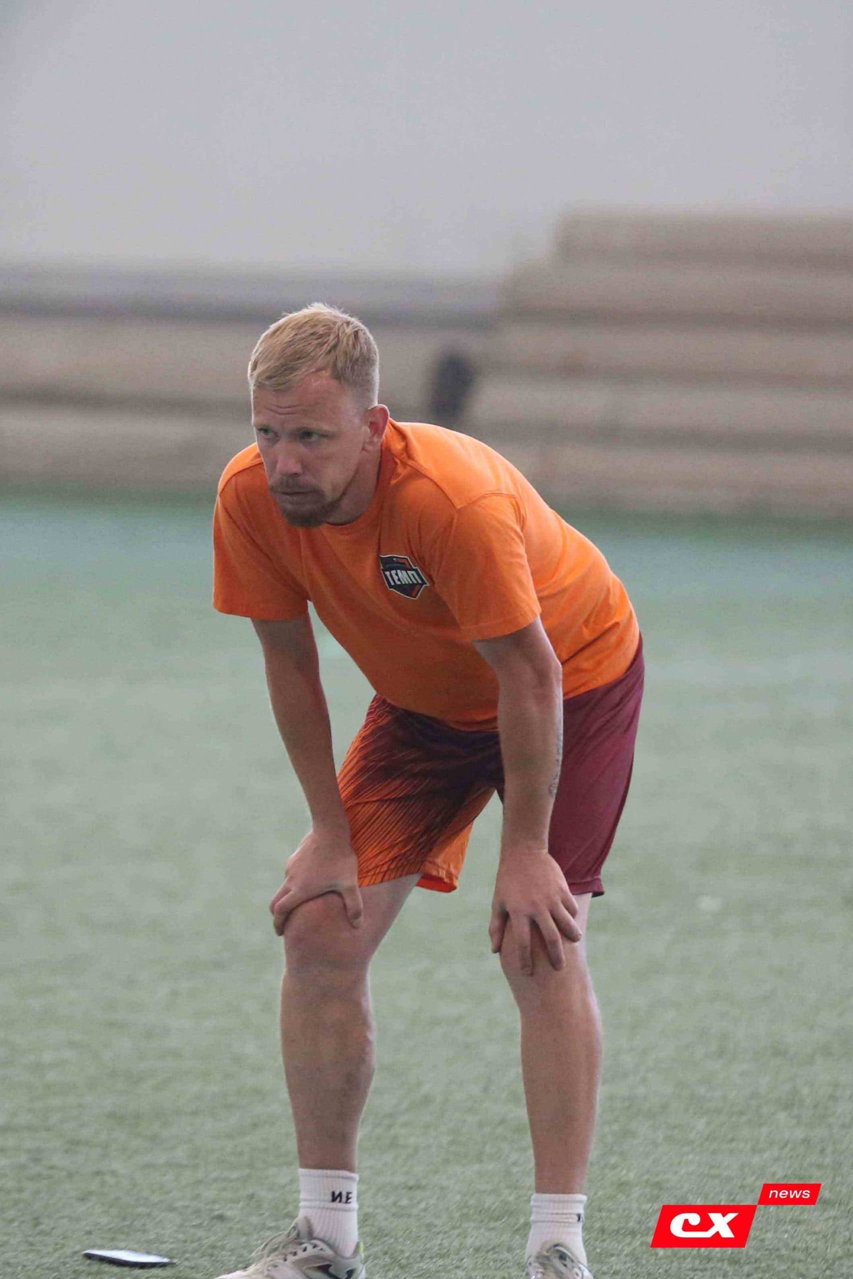 «Темп» 4:1 «Сибирь-М». Третья лига. 22.06.2025. Владимир Мартынов («CX News») — кадр 63