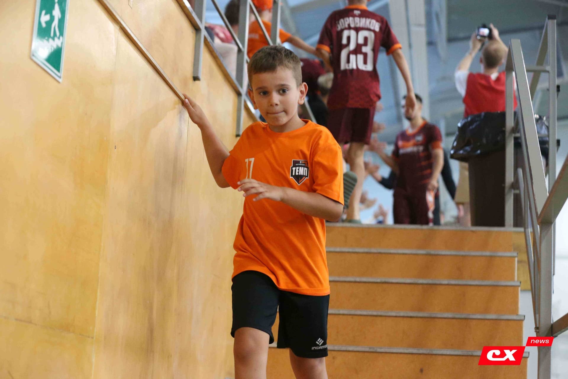 «Темп» 4:1 «Сибирь-М». Третья лига. 22.06.2025. Владимир Мартынов («CX News») — кадр 94