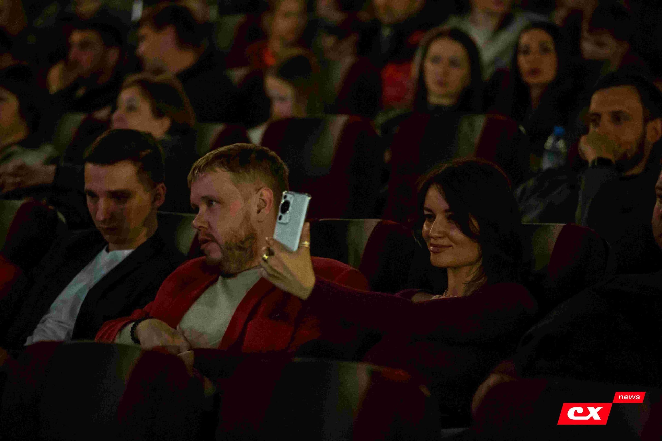 Премьера фильма «Темп. Профессиональные любители». 24.04.2024. CX News — кадр 54