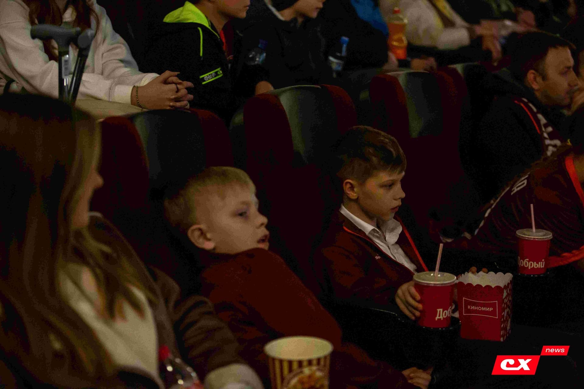 Премьера фильма «Темп. Профессиональные любители». 24.04.2024. CX News — кадр 78