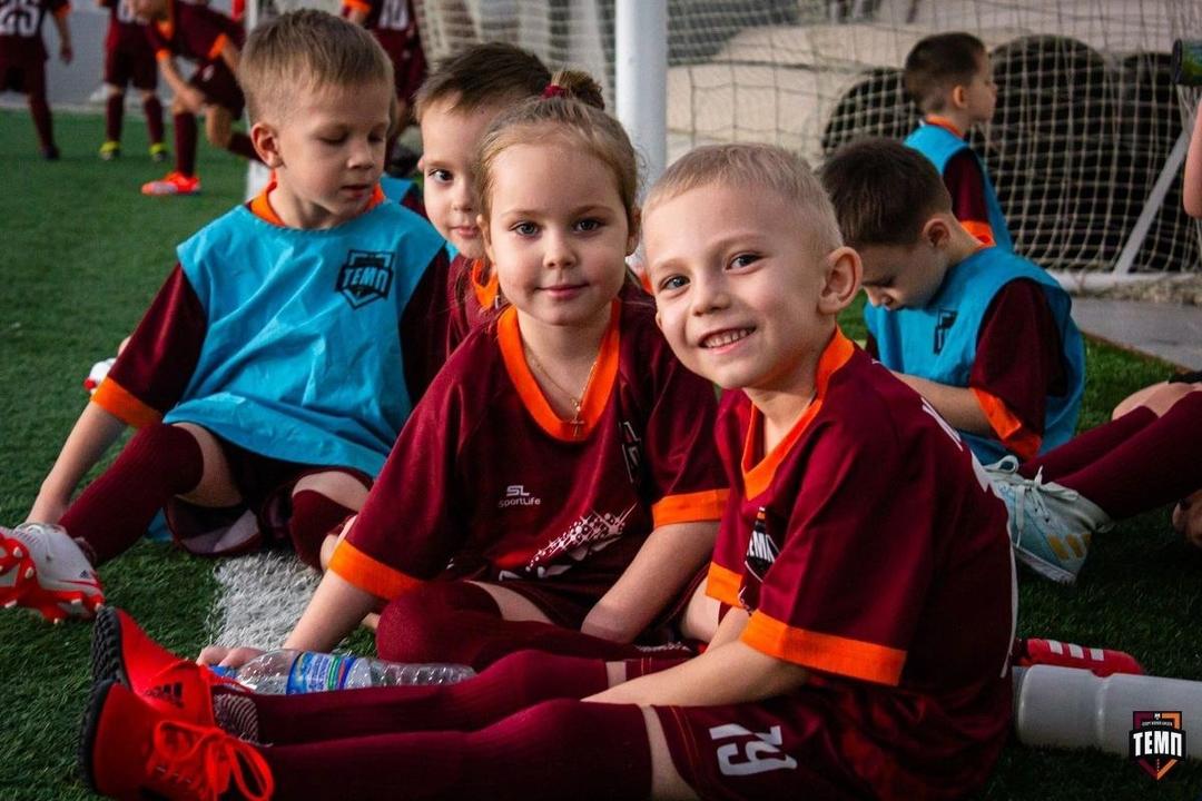 ДЮСШ «Темп» ведёт набор детей для занятий футболом!