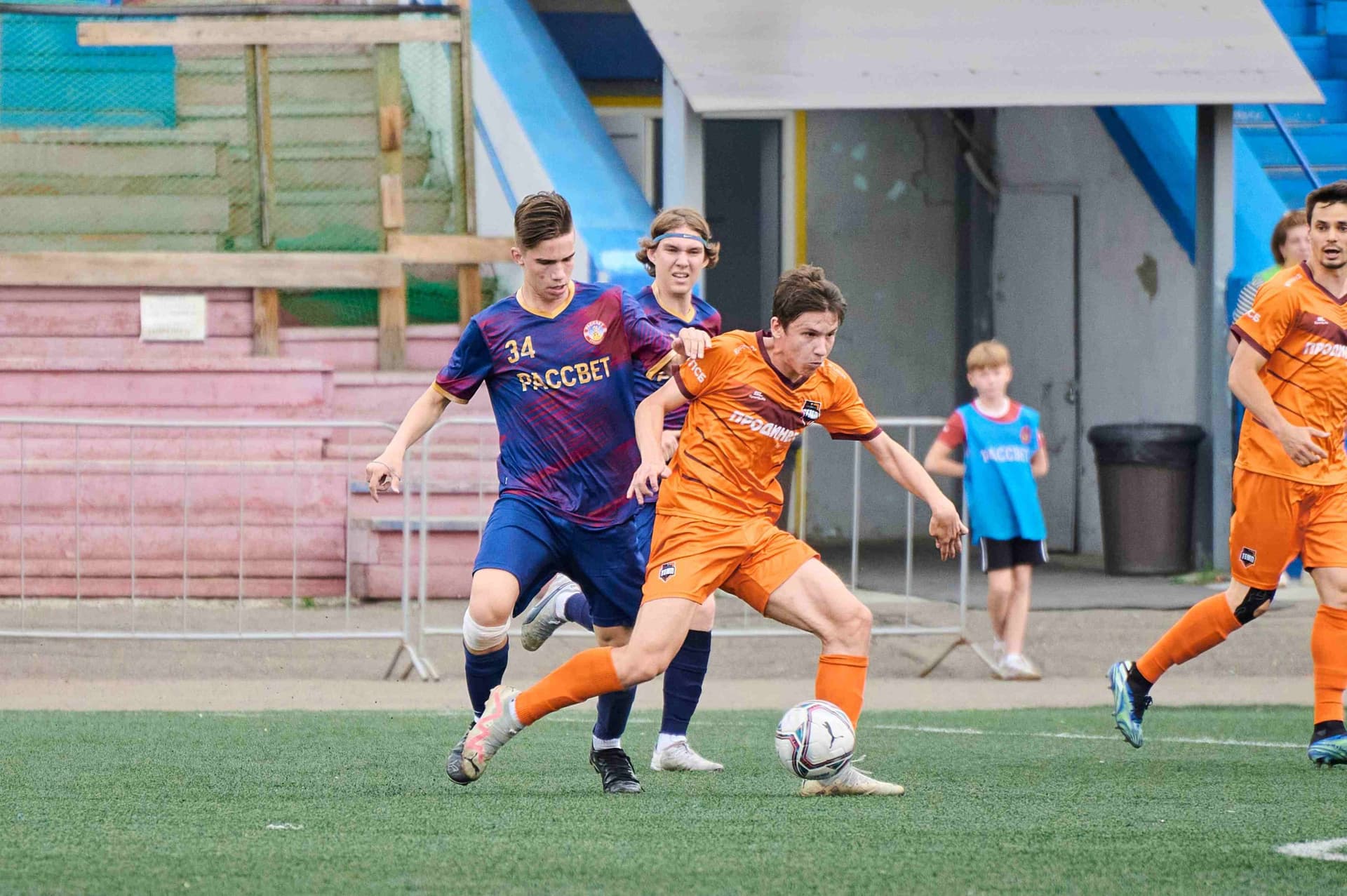 «Рассвет» 2:4 «Темп». Третья лига. 15.06.2025. Пресс-служба «Рассвета» — кадр 23