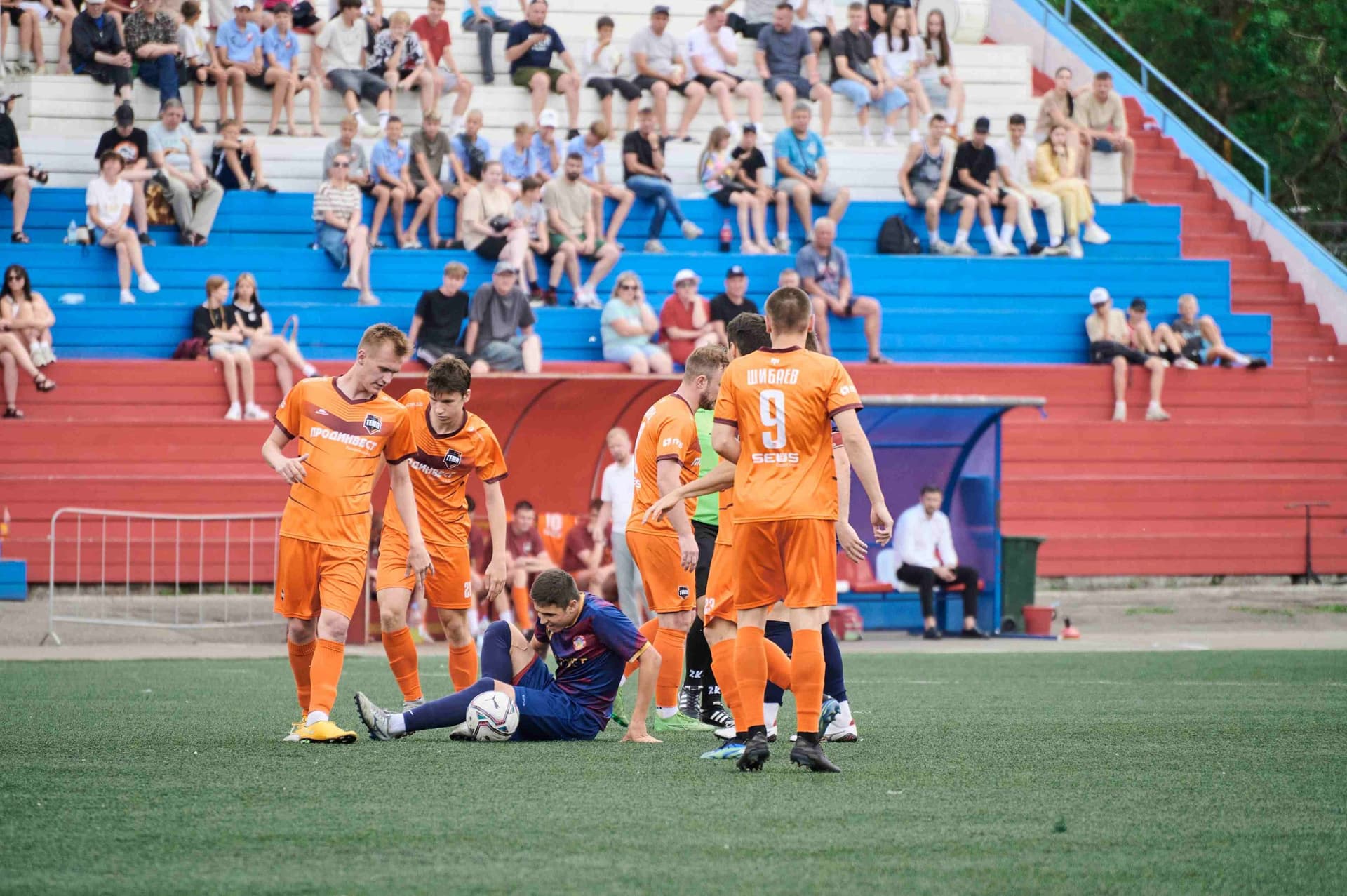 «Рассвет» 2:4 «Темп». Третья лига. 15.06.2025. Пресс-служба «Рассвета» — кадр 6