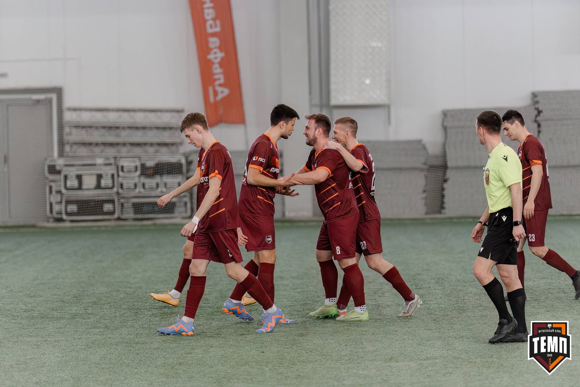 «Темп» 5:0 «Бурятия». Третья лига. 25.04.2025 — кадр 123