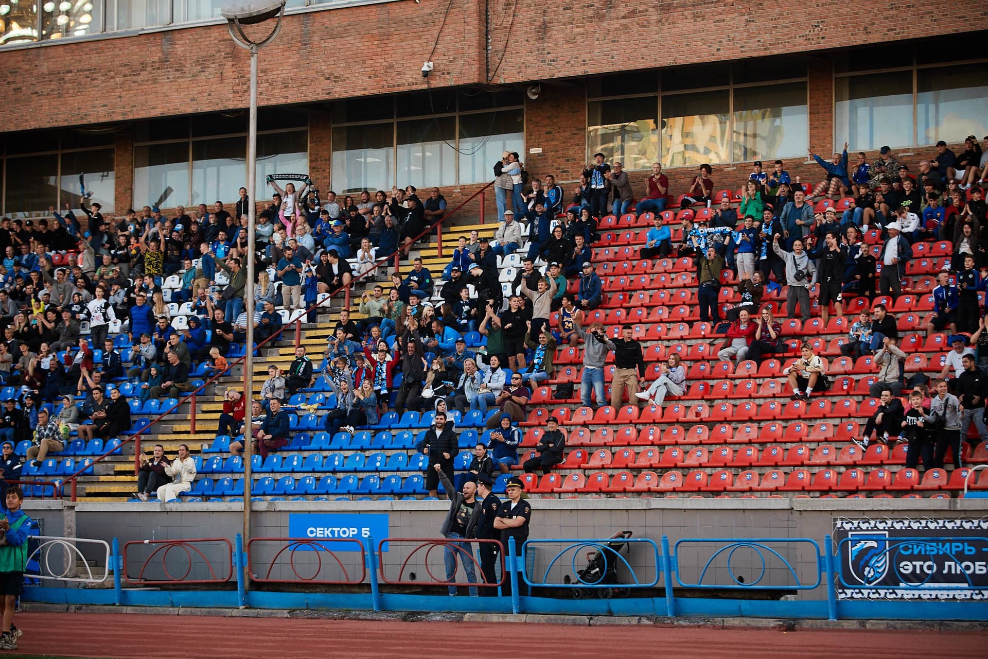 «Сибирь» 4:3 «Темп». Fonbet Кубок России. 21.08.2024. Пресс-служба «Сибири» — кадр 92