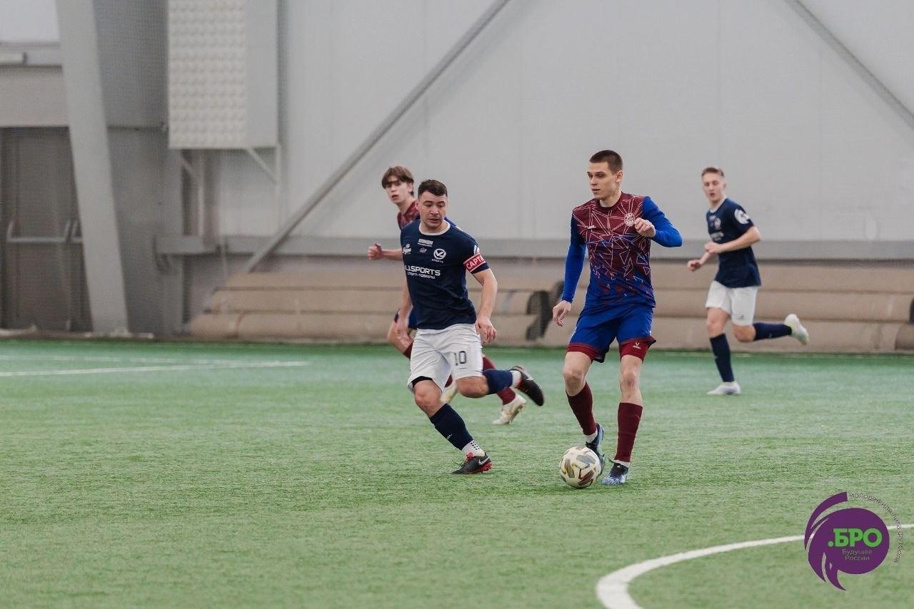 Как игроки ФК «Темп» выступили в третьем полуфинале «Лиги .БРО»!