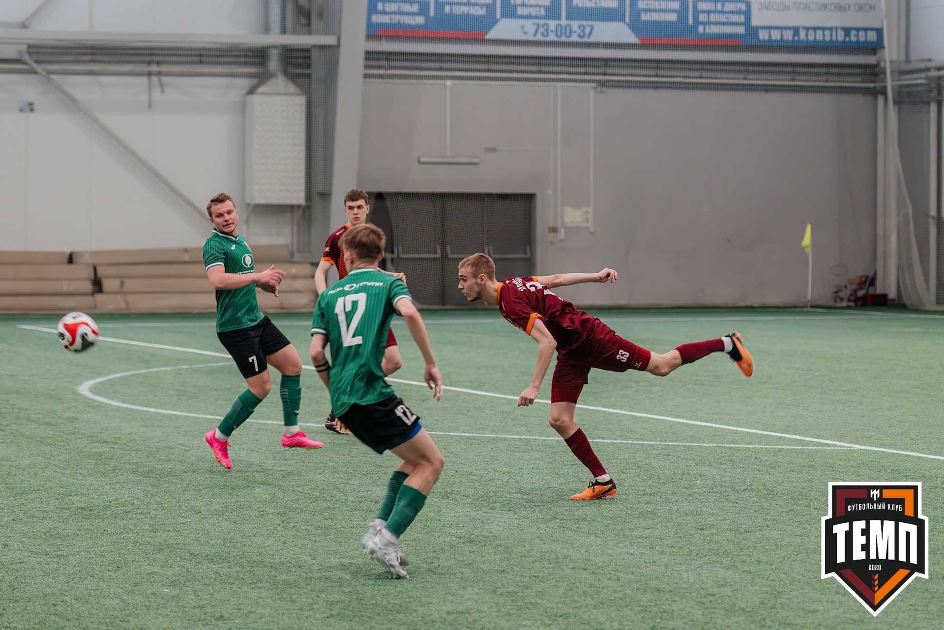 «Темп» 0:1 «Новокузнецк». Третья лига. 05.05.2024 — кадр 111