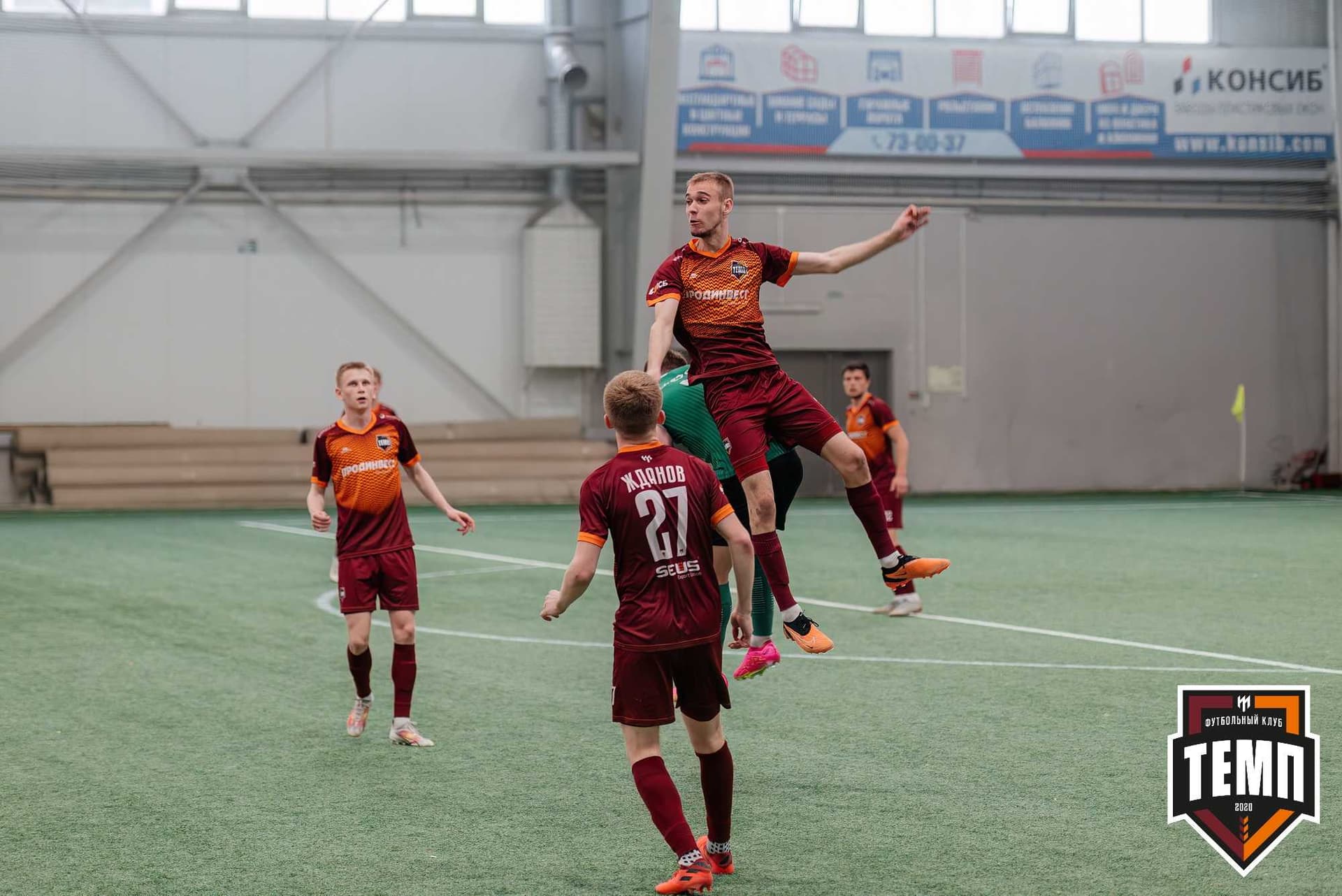 «Темп» 0:1 «Новокузнецк». Третья лига. 05.05.2024 — кадр 112