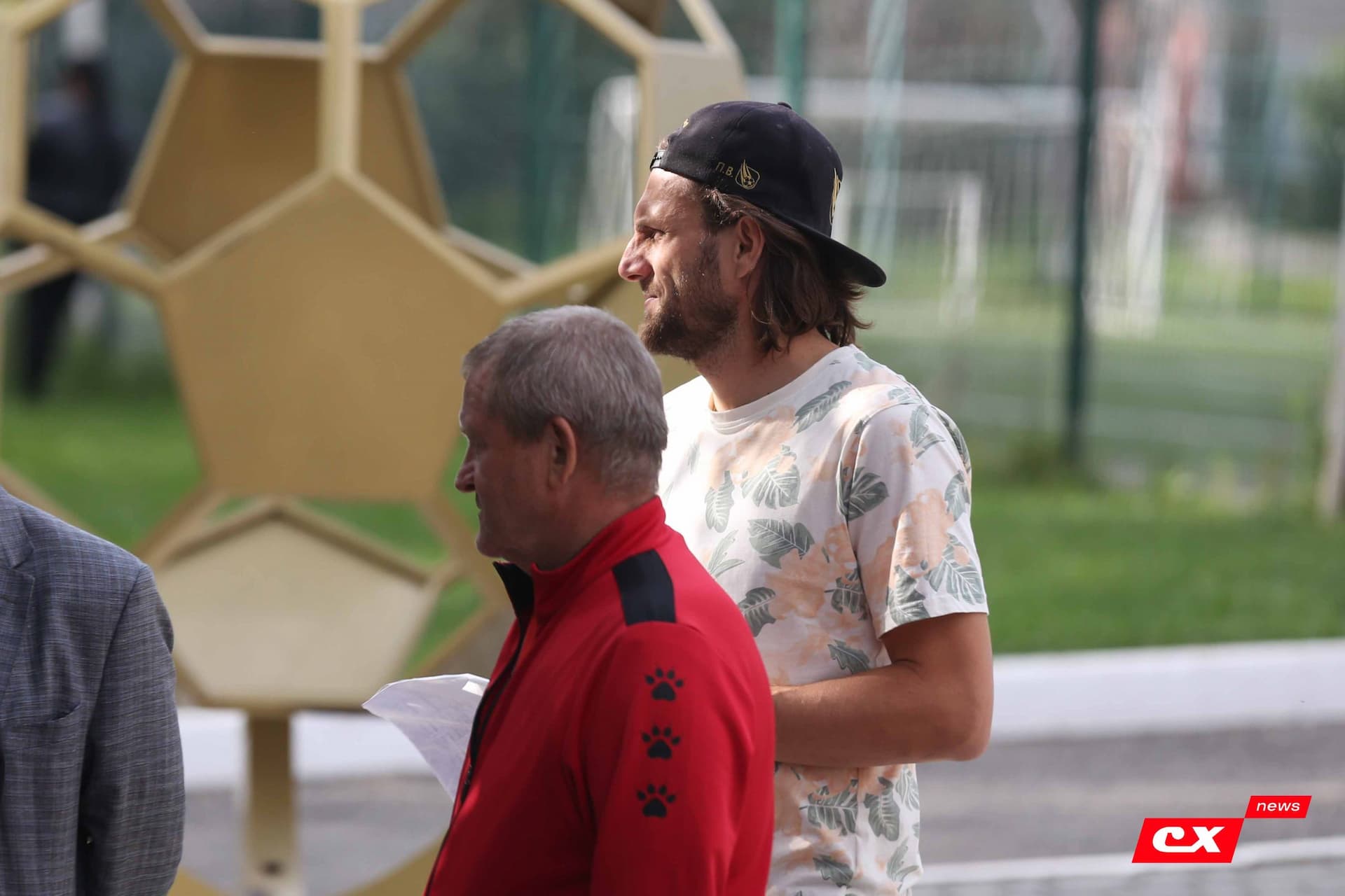 «Темп» 0:1 «Знамя Труда». FONBET Кубок России. 10.09.2025. СМИ: Владимир Мартынов («CX News»), Александр Чёрный («Алтайский спорт»), Виталий Барабаш (Сетевое издание "Толк"), Андрей Каспришин («Алтайская правда») — кадр 16