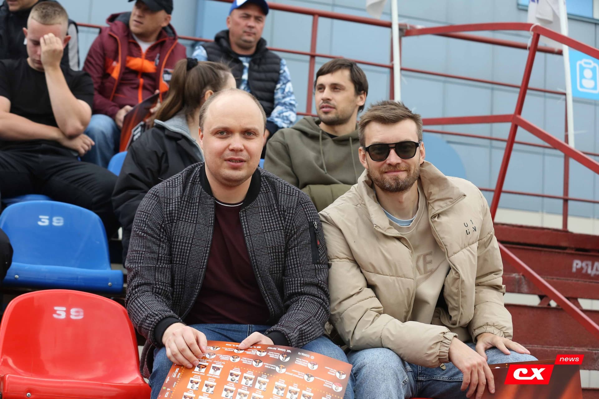 «Темп» 0:1 «Знамя Труда». FONBET Кубок России. 10.09.2025. СМИ: Владимир Мартынов («CX News»), Александр Чёрный («Алтайский спорт»), Виталий Барабаш (Сетевое издание "Толк"), Андрей Каспришин («Алтайская правда») — кадр 155