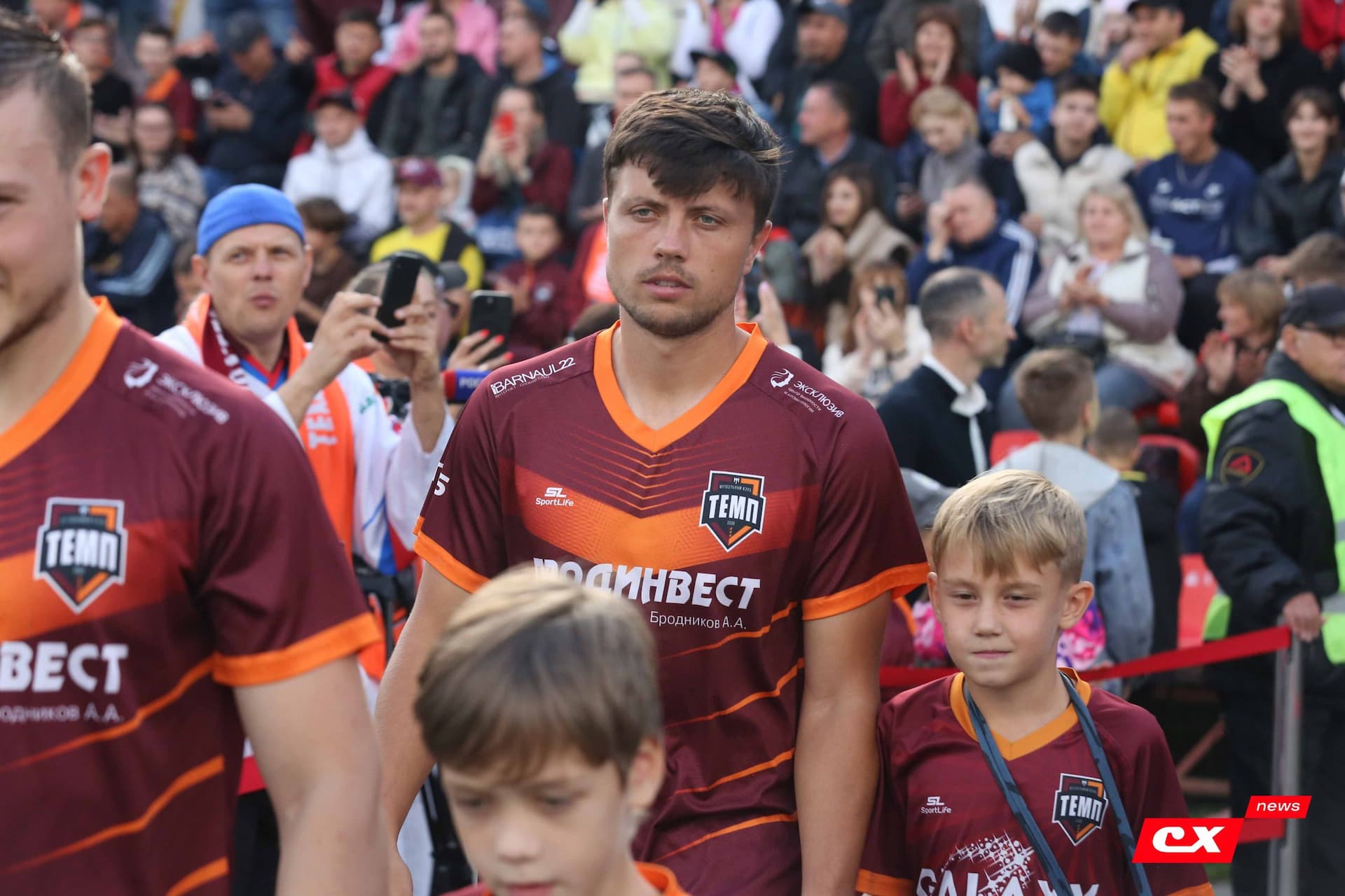 «Темп» 0:1 «Знамя Труда». FONBET Кубок России. 10.09.2025. СМИ: Владимир Мартынов («CX News»), Александр Чёрный («Алтайский спорт»), Виталий Барабаш (Сетевое издание "Толк"), Андрей Каспришин («Алтайская правда») — кадр 207