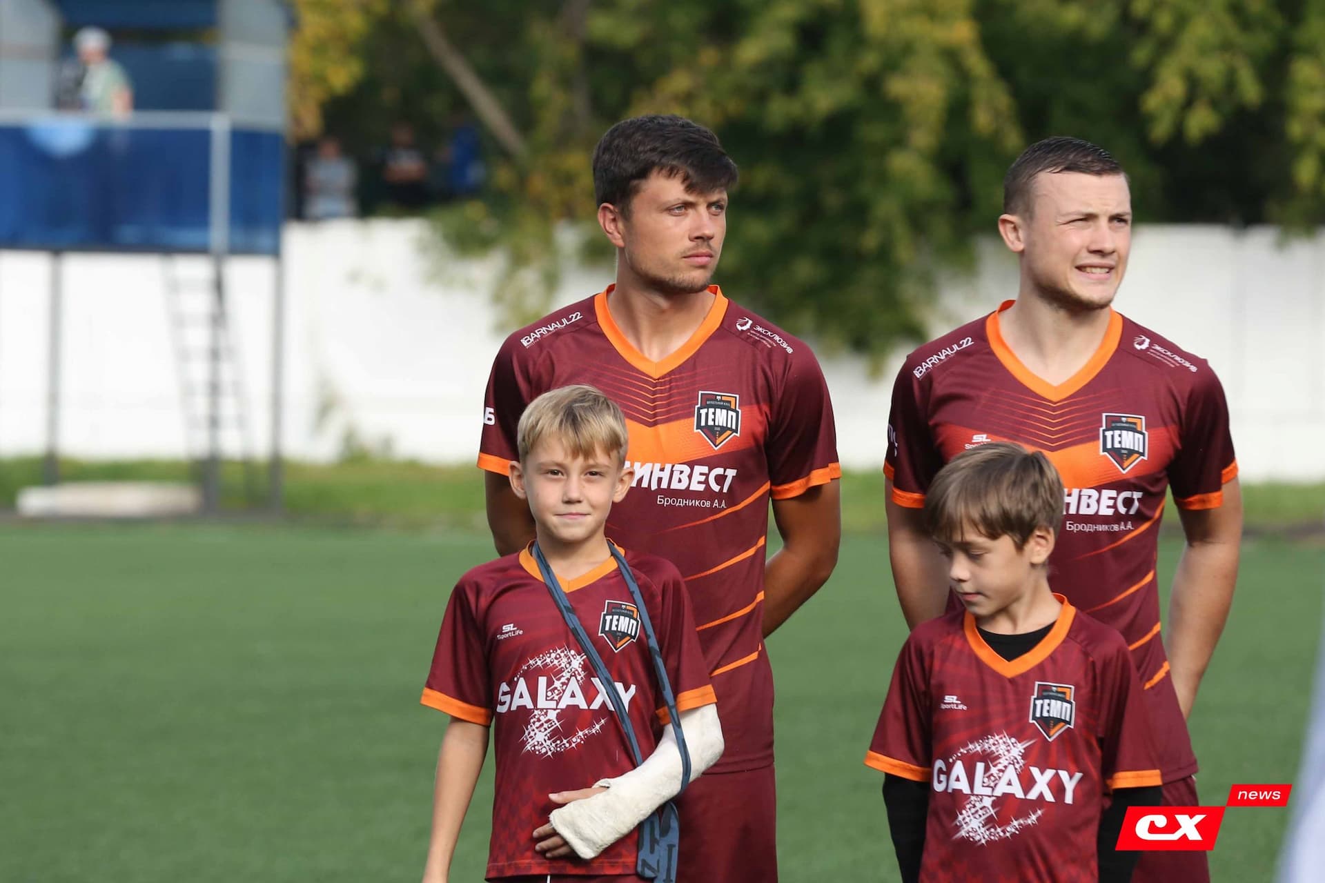«Темп» 0:1 «Знамя Труда». FONBET Кубок России. 10.09.2025. СМИ: Владимир Мартынов («CX News»), Александр Чёрный («Алтайский спорт»), Виталий Барабаш (Сетевое издание "Толк"), Андрей Каспришин («Алтайская правда») — кадр 210