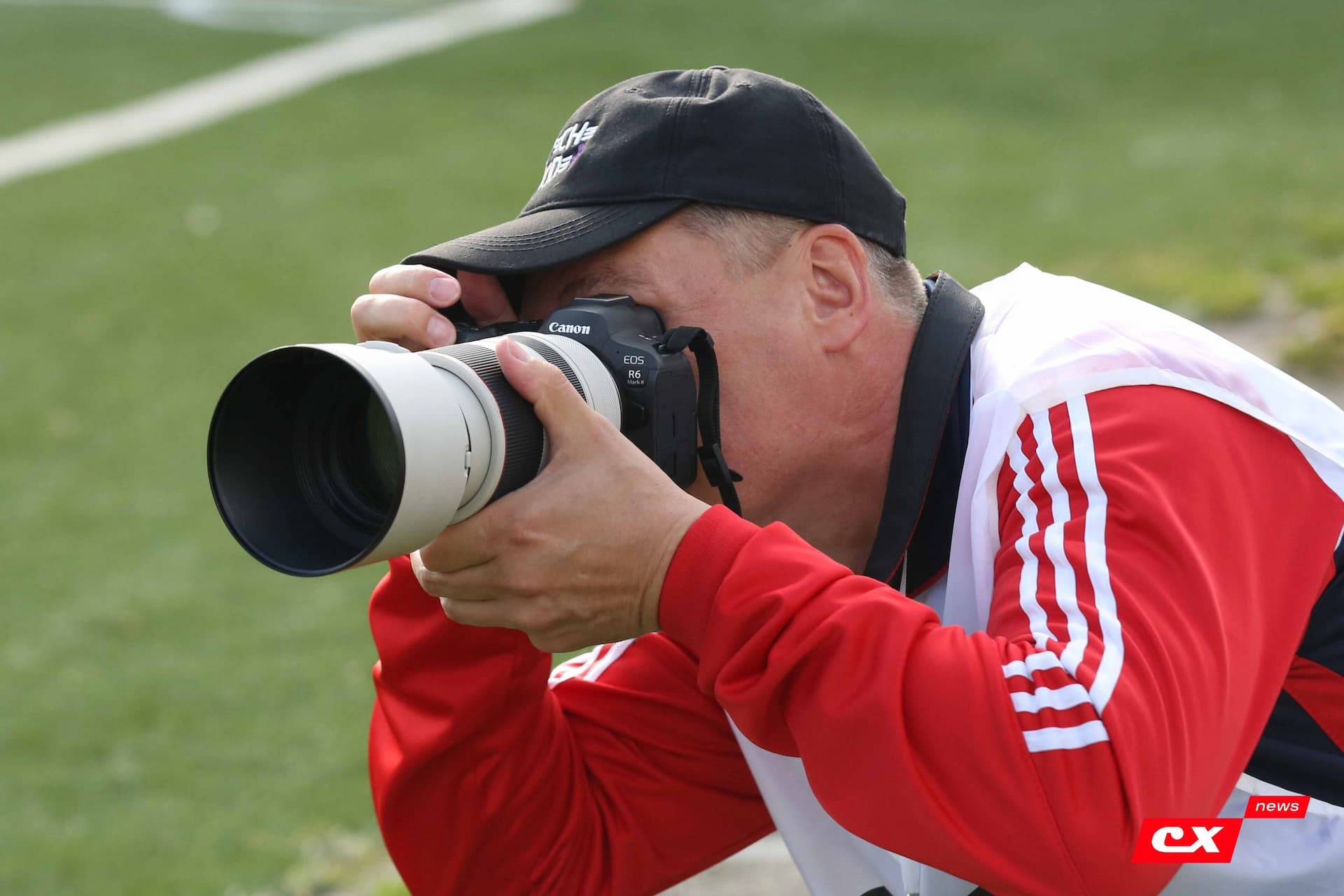 «Темп» 0:1 «Знамя Труда». FONBET Кубок России. 10.09.2025. СМИ: Владимир Мартынов («CX News»), Александр Чёрный («Алтайский спорт»), Виталий Барабаш (Сетевое издание "Толк"), Андрей Каспришин («Алтайская правда») — кадр 266