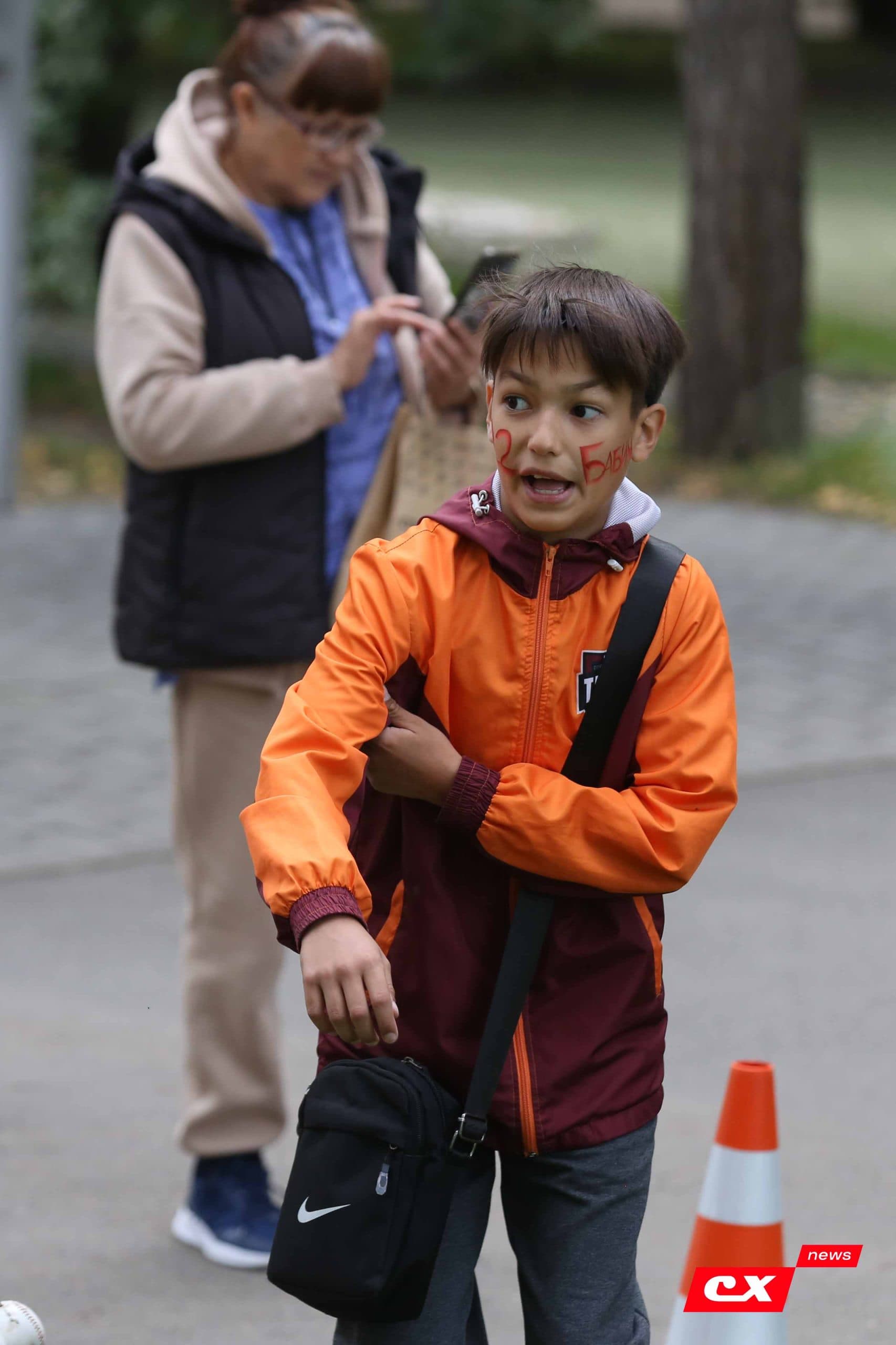 «Темп» 0:1 «Знамя Труда». FONBET Кубок России. 10.09.2025. СМИ: Владимир Мартынов («CX News»), Александр Чёрный («Алтайский спорт»), Виталий Барабаш (Сетевое издание "Толк"), Андрей Каспришин («Алтайская правда») — кадр 33