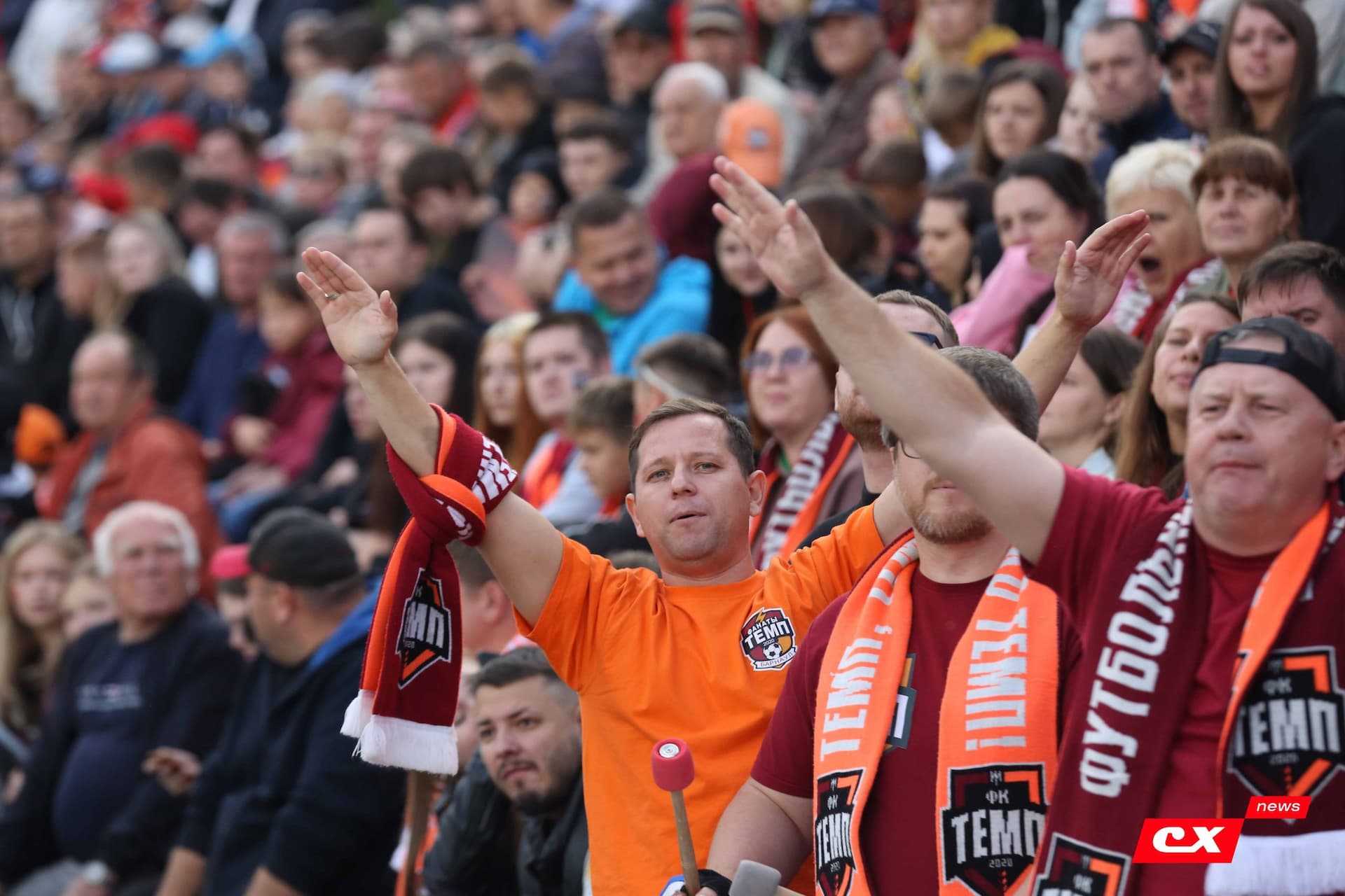 «Темп» 0:1 «Знамя Труда». FONBET Кубок России. 10.09.2025. СМИ: Владимир Мартынов («CX News»), Александр Чёрный («Алтайский спорт»), Виталий Барабаш (Сетевое издание "Толк"), Андрей Каспришин («Алтайская правда») — кадр 337