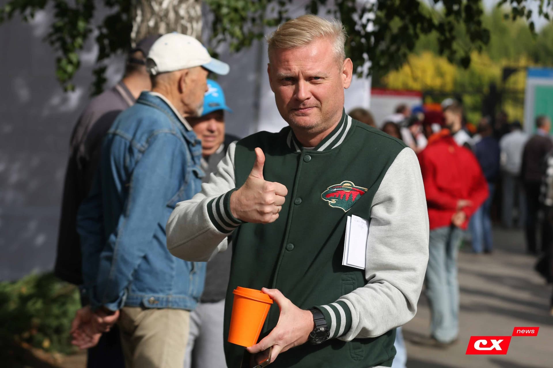 «Темп» 0:1 «Знамя Труда». FONBET Кубок России. 10.09.2025. СМИ: Владимир Мартынов («CX News»), Александр Чёрный («Алтайский спорт»), Виталий Барабаш (Сетевое издание "Толк"), Андрей Каспришин («Алтайская правда») — кадр 75