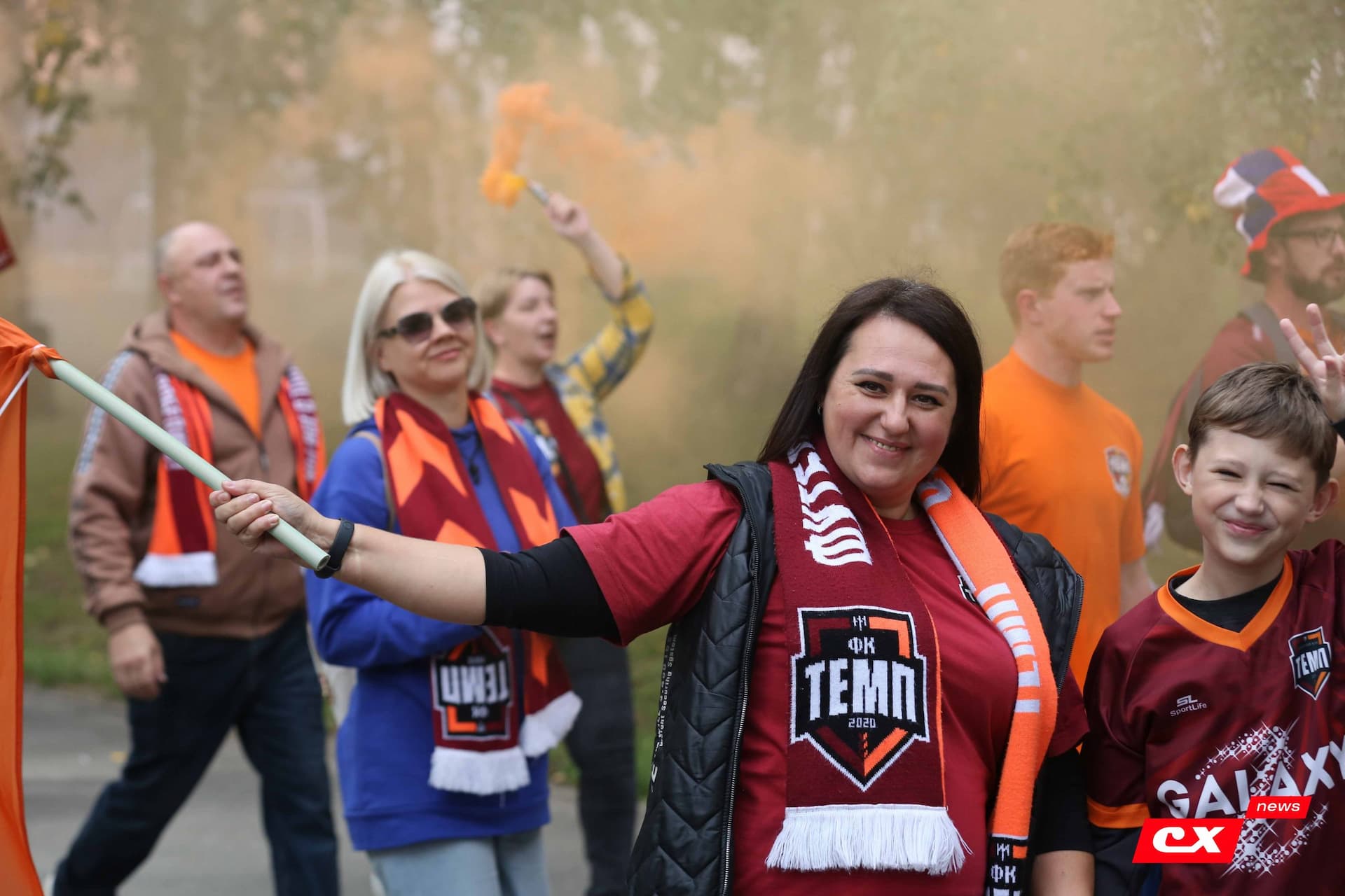 «Темп» 0:1 «Знамя Труда». FONBET Кубок России. 10.09.2025. СМИ: Владимир Мартынов («CX News»), Александр Чёрный («Алтайский спорт»), Виталий Барабаш (Сетевое издание "Толк"), Андрей Каспришин («Алтайская правда») — кадр 10