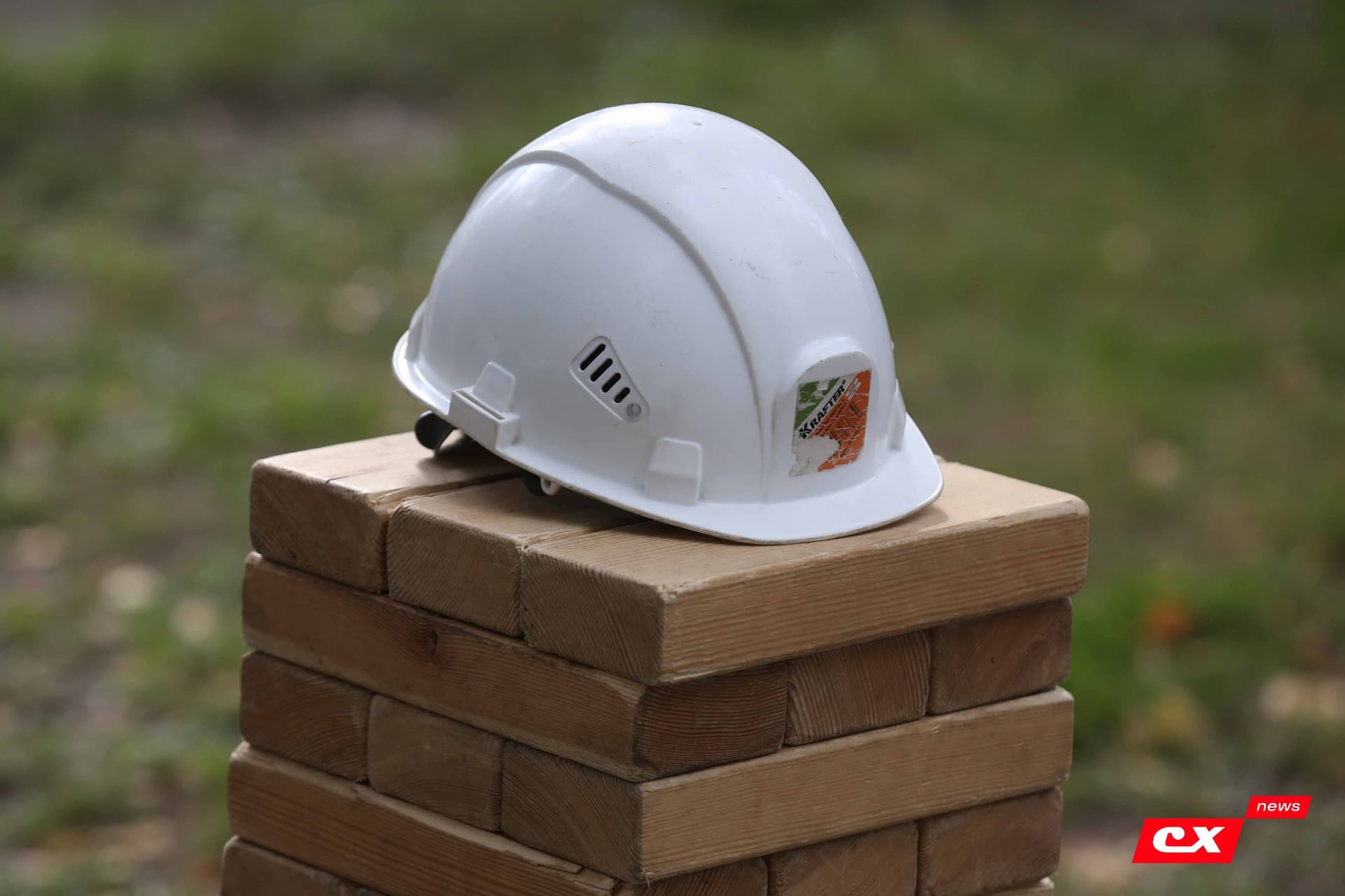 «Темп» 0:1 «Знамя Труда». FONBET Кубок России. 10.09.2025. СМИ: Владимир Мартынов («CX News»), Александр Чёрный («Алтайский спорт»), Виталий Барабаш (Сетевое издание "Толк"), Андрей Каспришин («Алтайская правда») — кадр 97