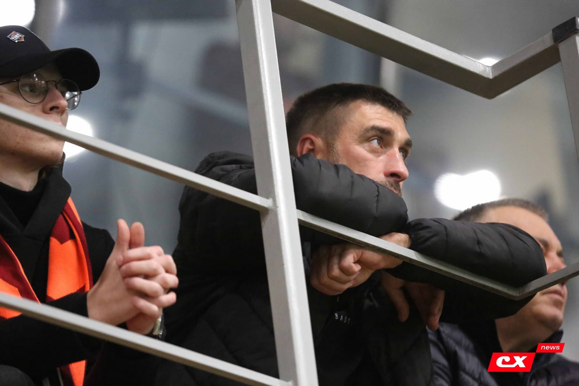 «Темп» 1:0 «Динамо-Барнаул-М». Третья лига. 05.10.2025. Александр Чёрный («Алтайский спорт»), Владимир Мартынов («CX News») — кадр 229