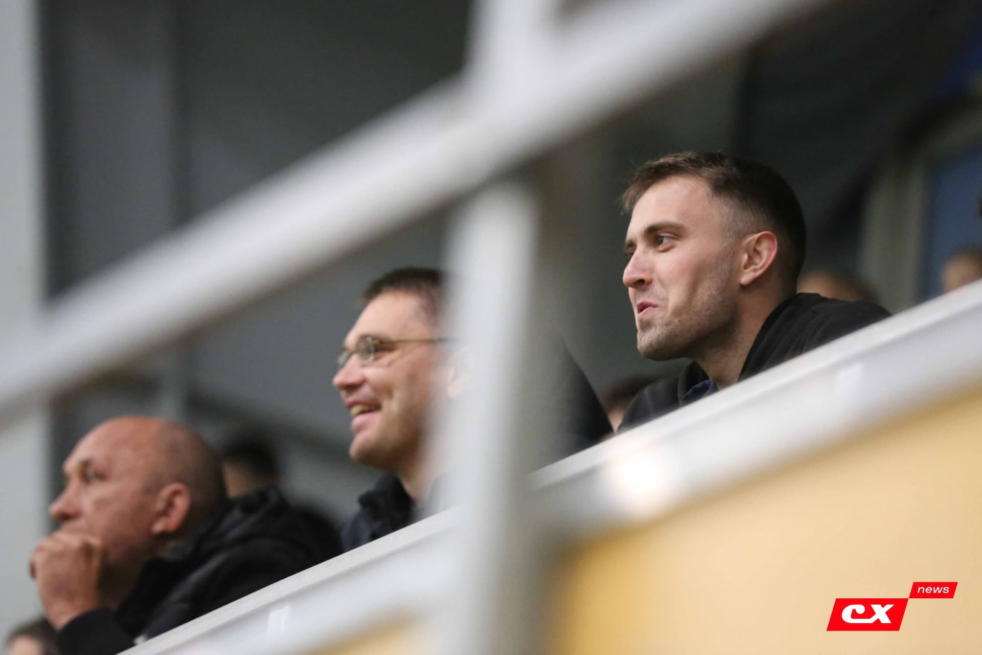 «Темп» 1:0 «Динамо-Барнаул-М». Третья лига. 05.10.2025. Александр Чёрный («Алтайский спорт»), Владимир Мартынов («CX News») — кадр 238