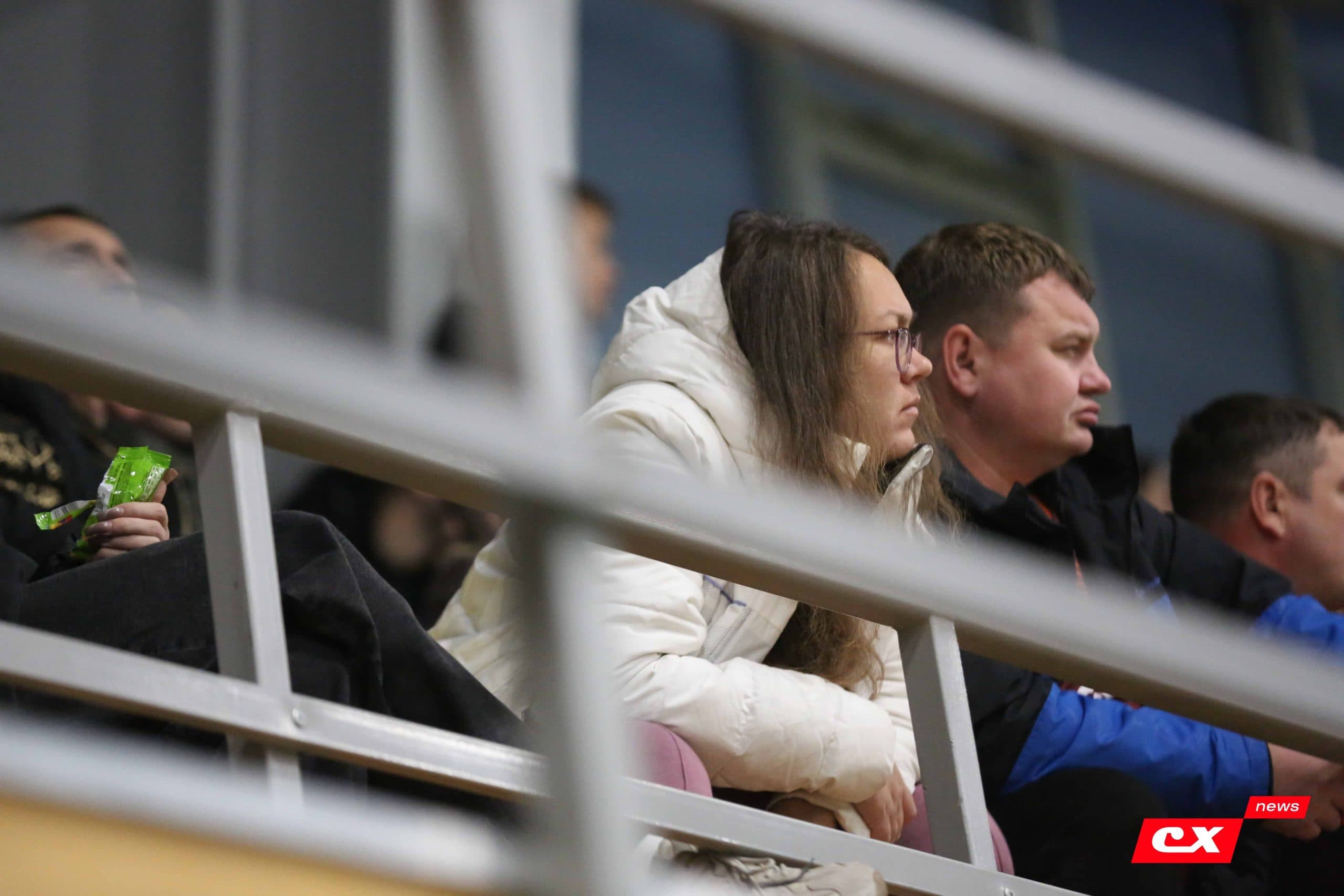 «Темп» 1:0 «Динамо-Барнаул-М». Третья лига. 05.10.2025. Александр Чёрный («Алтайский спорт»), Владимир Мартынов («CX News») — кадр 259