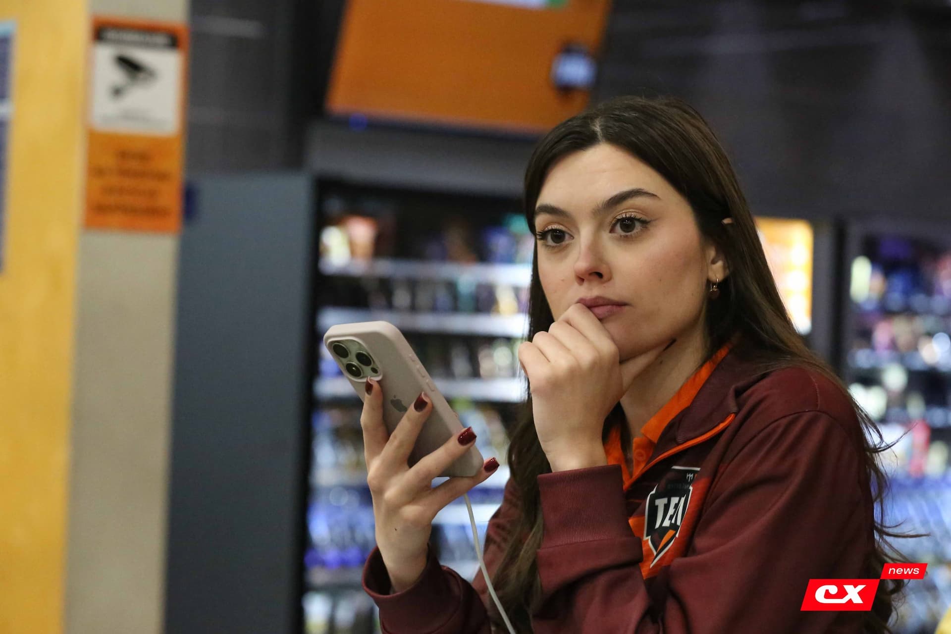 «Темп» 1:0 «Динамо-Барнаул-М». Третья лига. 05.10.2025. Александр Чёрный («Алтайский спорт»), Владимир Мартынов («CX News») — кадр 274