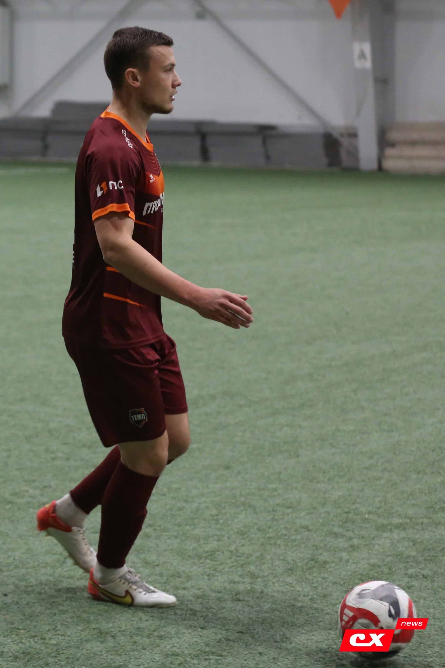 «Темп» 1:0 «Динамо-Барнаул-М». Третья лига. 05.10.2025. Александр Чёрный («Алтайский спорт»), Владимир Мартынов («CX News») — кадр 287