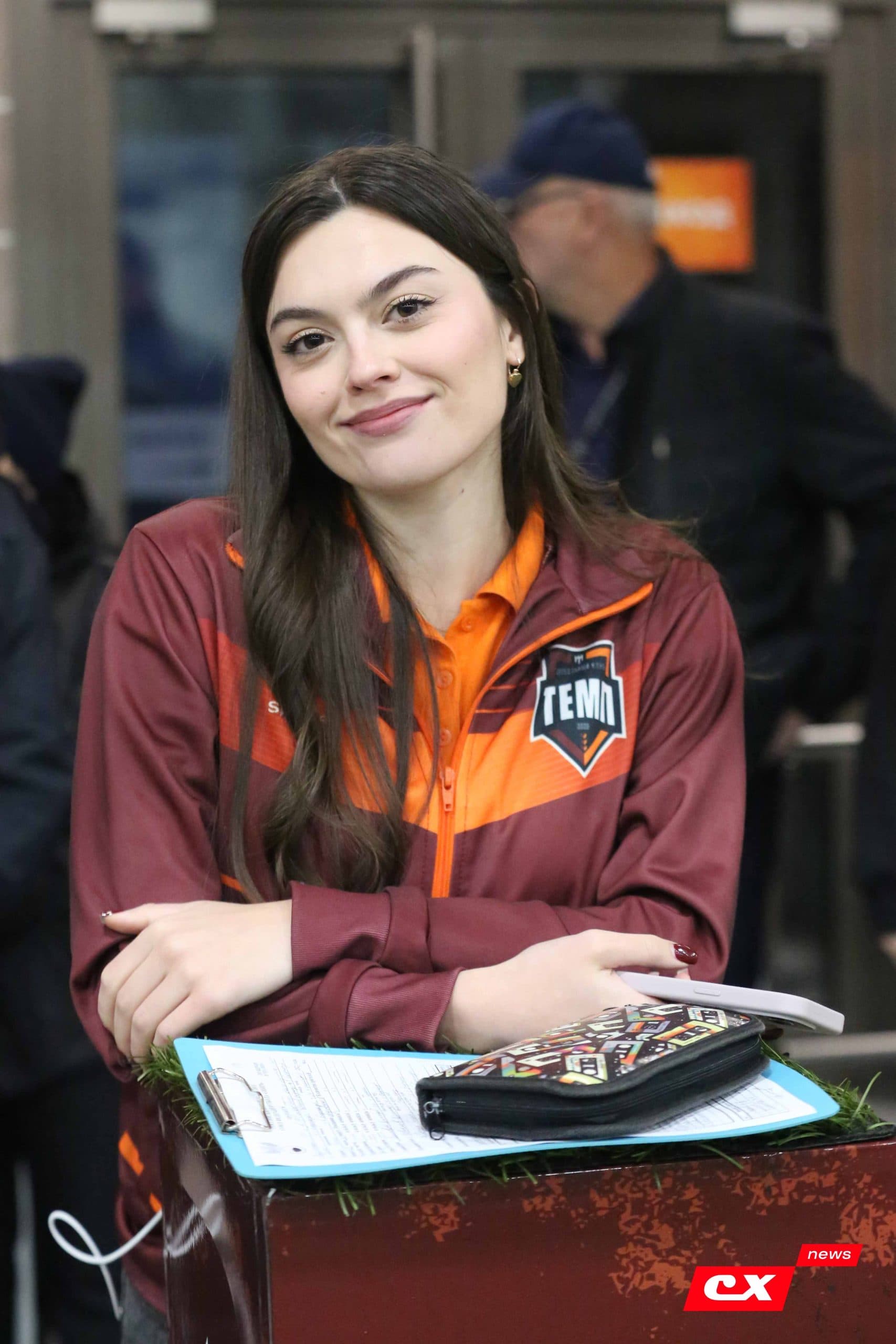 «Темп» 1:0 «Динамо-Барнаул-М». Третья лига. 05.10.2025. Александр Чёрный («Алтайский спорт»), Владимир Мартынов («CX News») — кадр 290