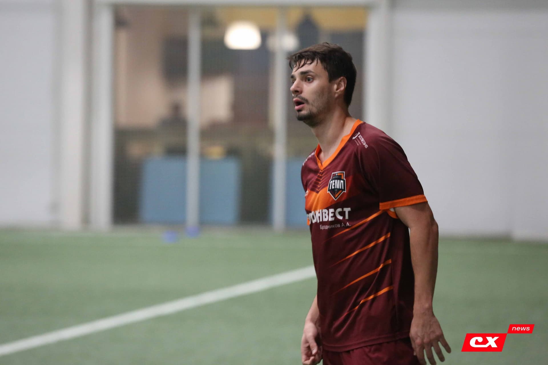 «Темп» 1:0 «Динамо-Барнаул-М». Третья лига. 05.10.2025. Александр Чёрный («Алтайский спорт»), Владимир Мартынов («CX News») — кадр 292