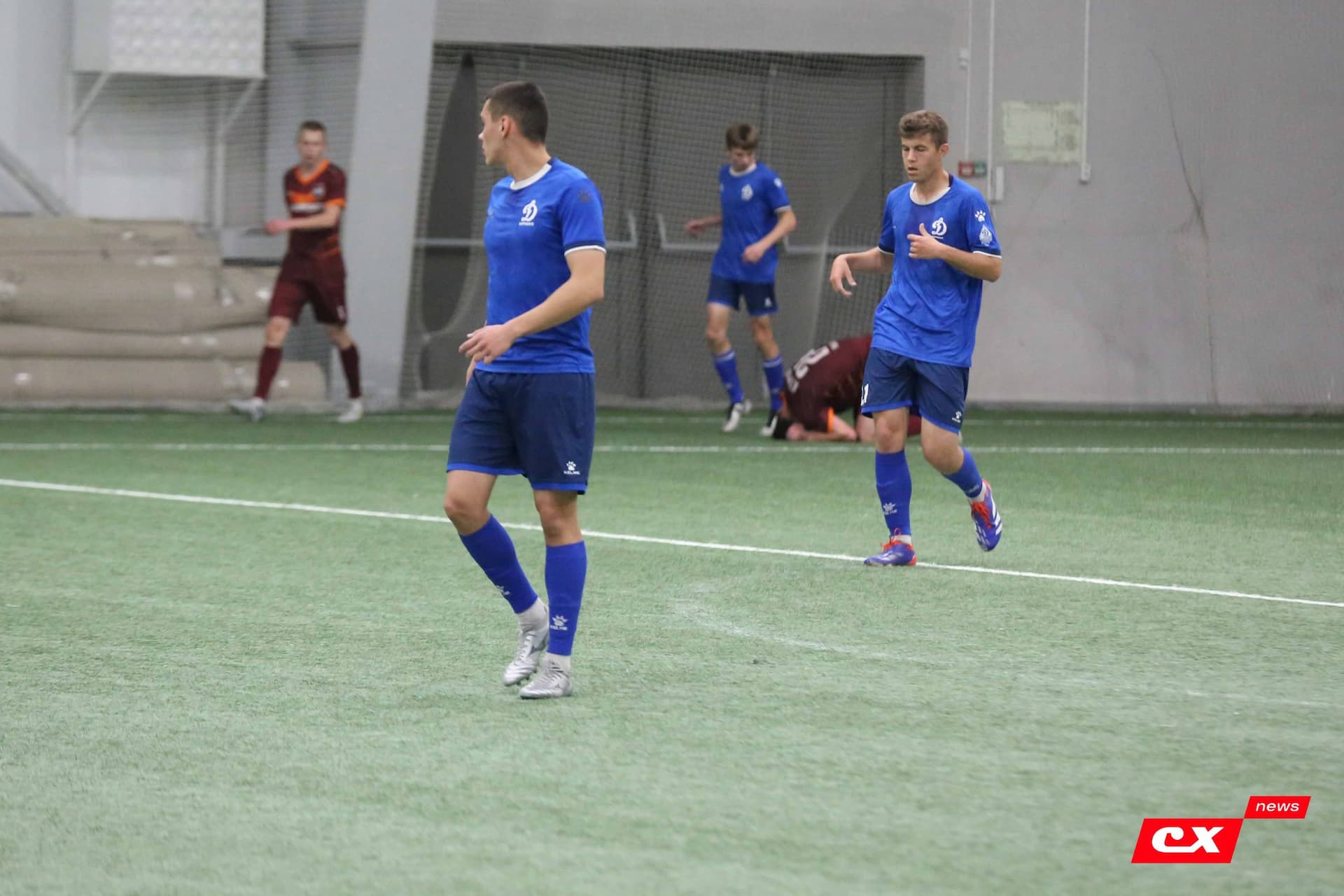 «Темп» 1:0 «Динамо-Барнаул-М». Третья лига. 05.10.2025. Александр Чёрный («Алтайский спорт»), Владимир Мартынов («CX News») — кадр 303