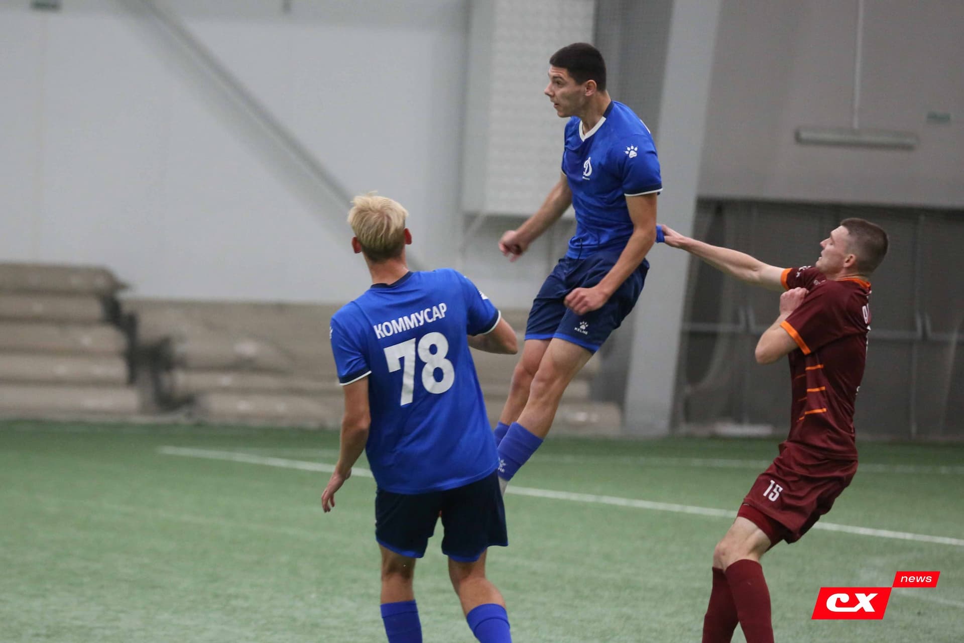 «Темп» 1:0 «Динамо-Барнаул-М». Третья лига. 05.10.2025. Александр Чёрный («Алтайский спорт»), Владимир Мартынов («CX News») — кадр 317