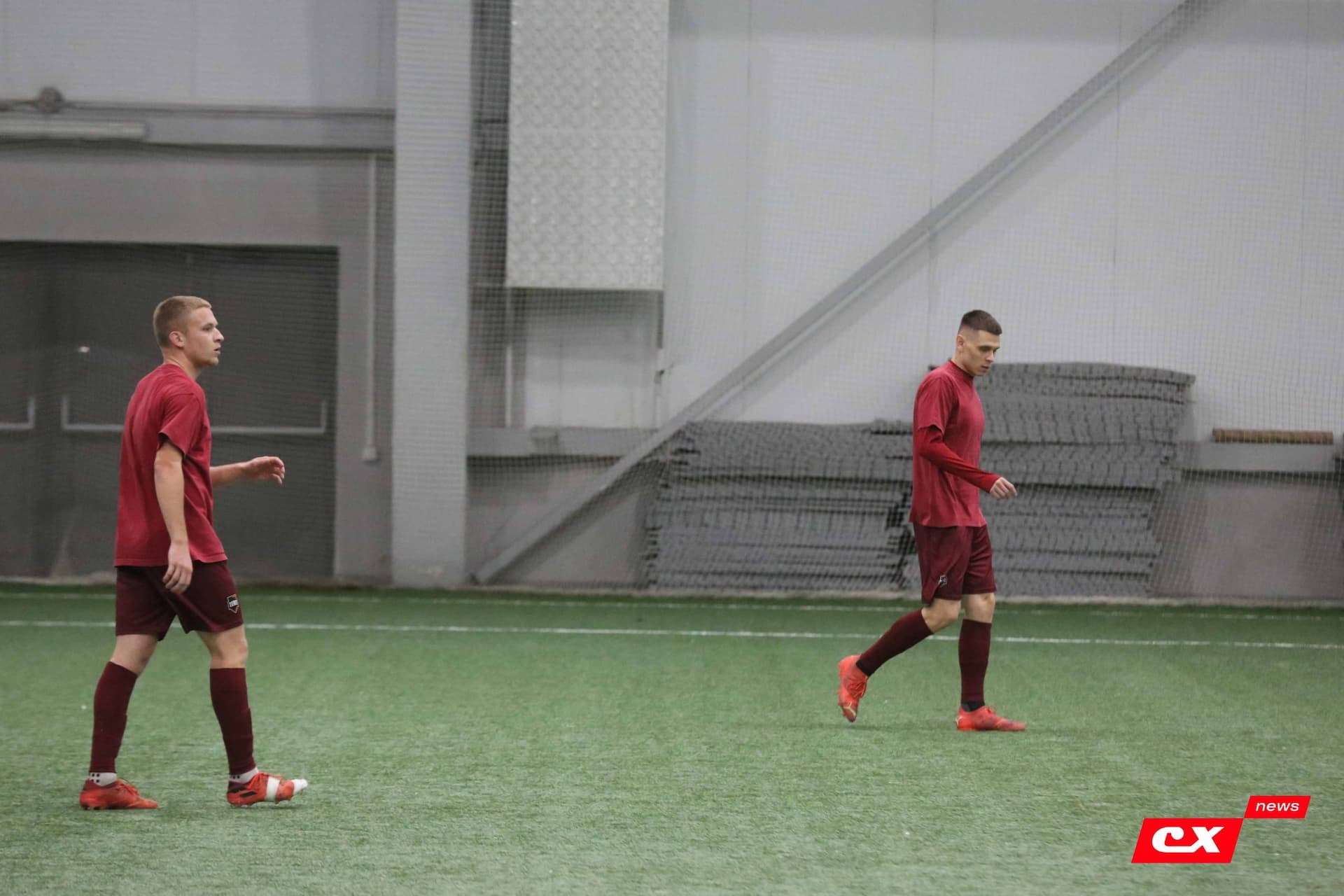 «Темп» 1:0 «Динамо-Барнаул-М». Третья лига. 05.10.2025. Александр Чёрный («Алтайский спорт»), Владимир Мартынов («CX News») — кадр 96