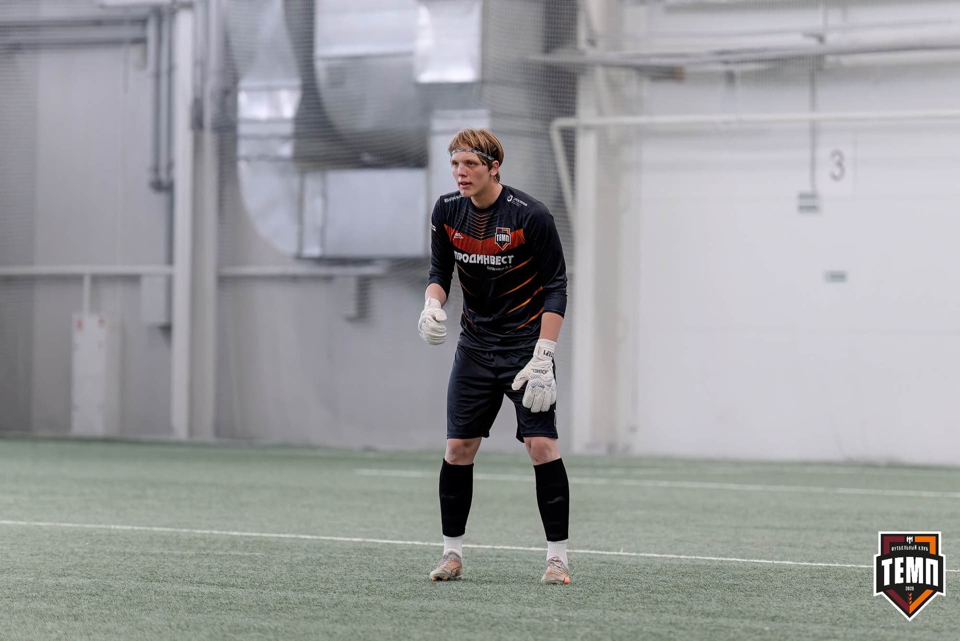 «Темп» 1:0 «Новокузнецк». Третья лига. 02.05.2025 — кадр 106