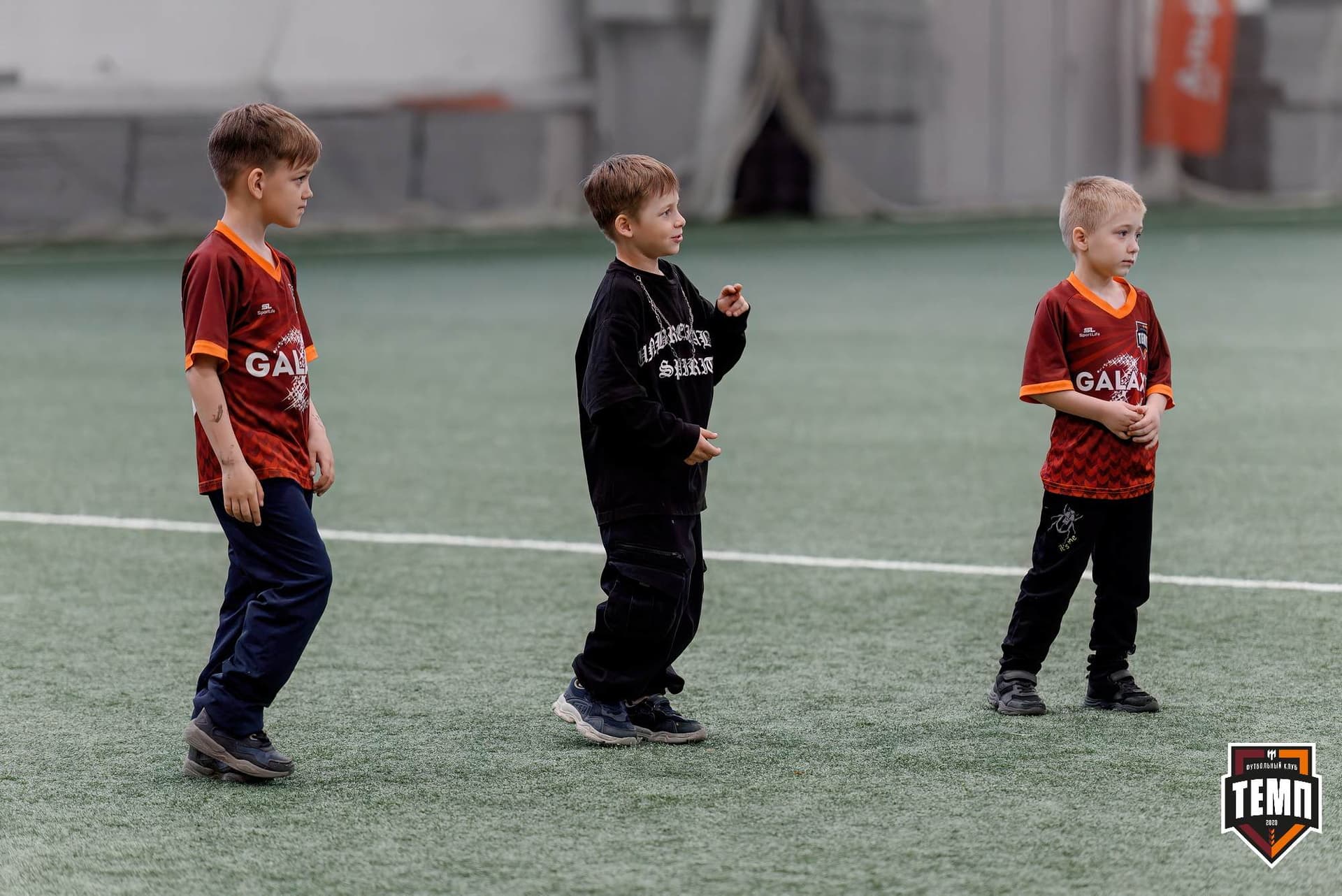 «Темп» 1:0 «Новокузнецк». Третья лига. 02.05.2025 — кадр 165