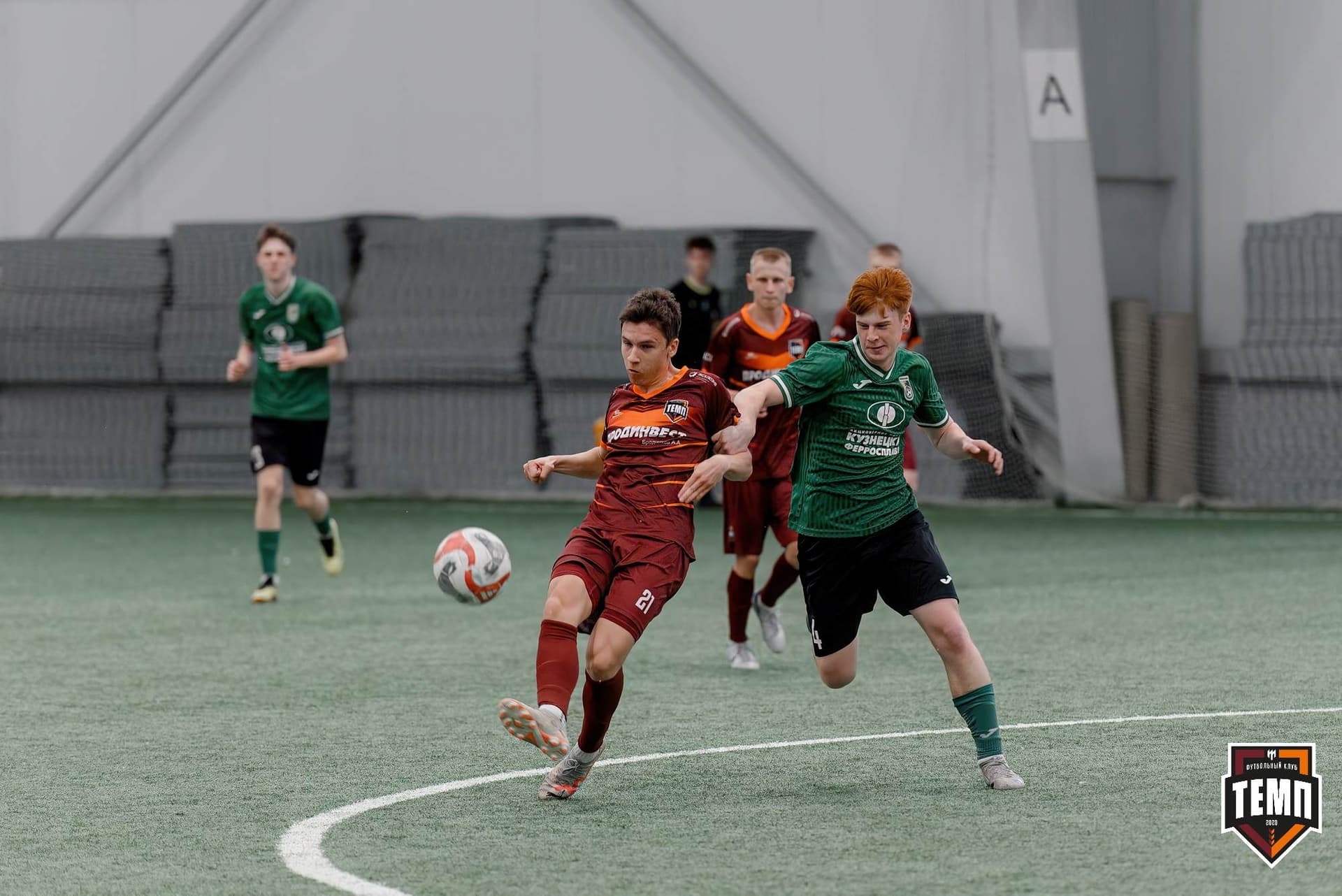 «Темп» 1:0 «Новокузнецк». Третья лига. 02.05.2025 — кадр 188