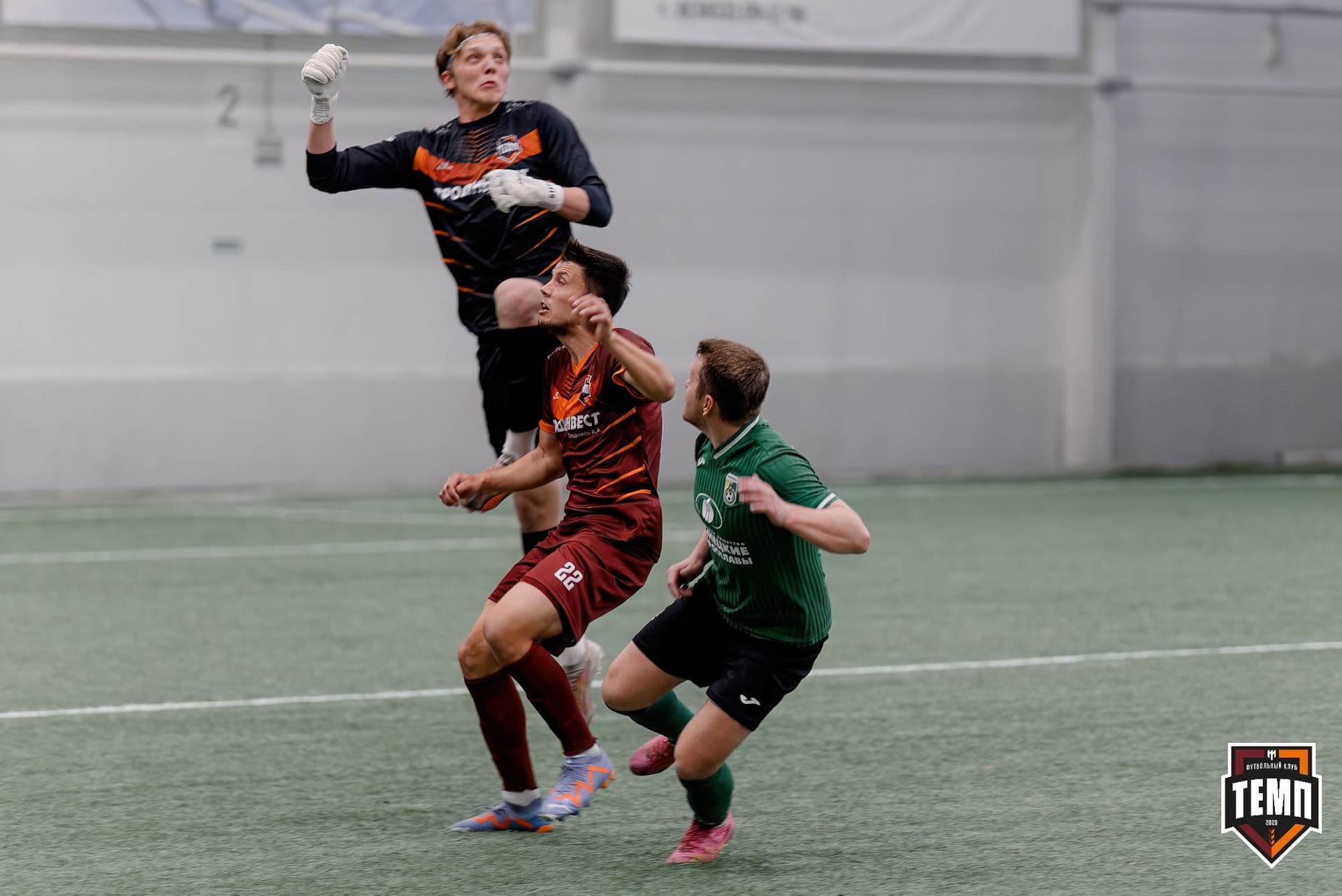 «Темп» 1:0 «Новокузнецк». Третья лига. 02.05.2025 — кадр 200