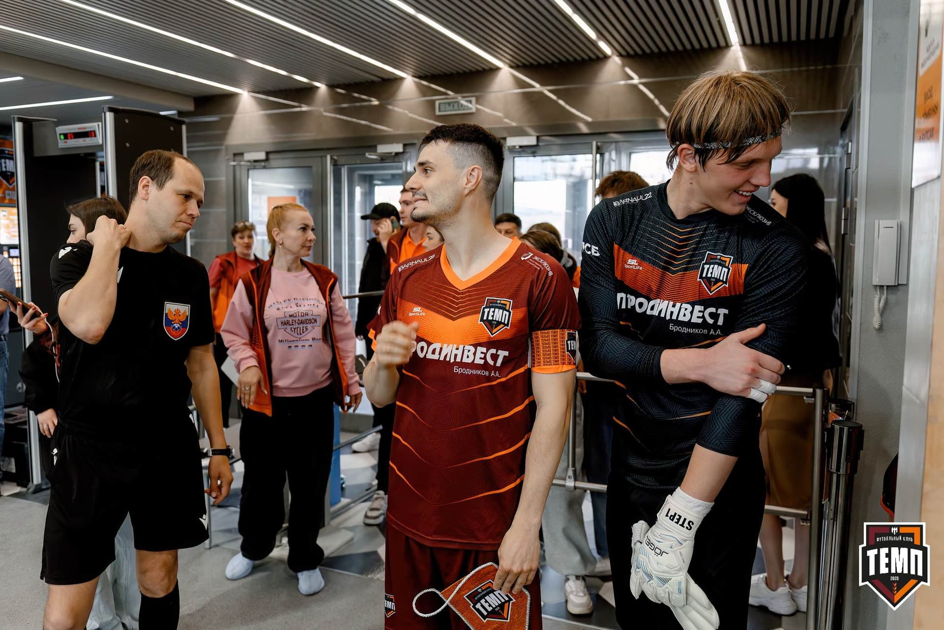 «Темп» 1:0 «Новокузнецк». Третья лига. 02.05.2025 — кадр 44