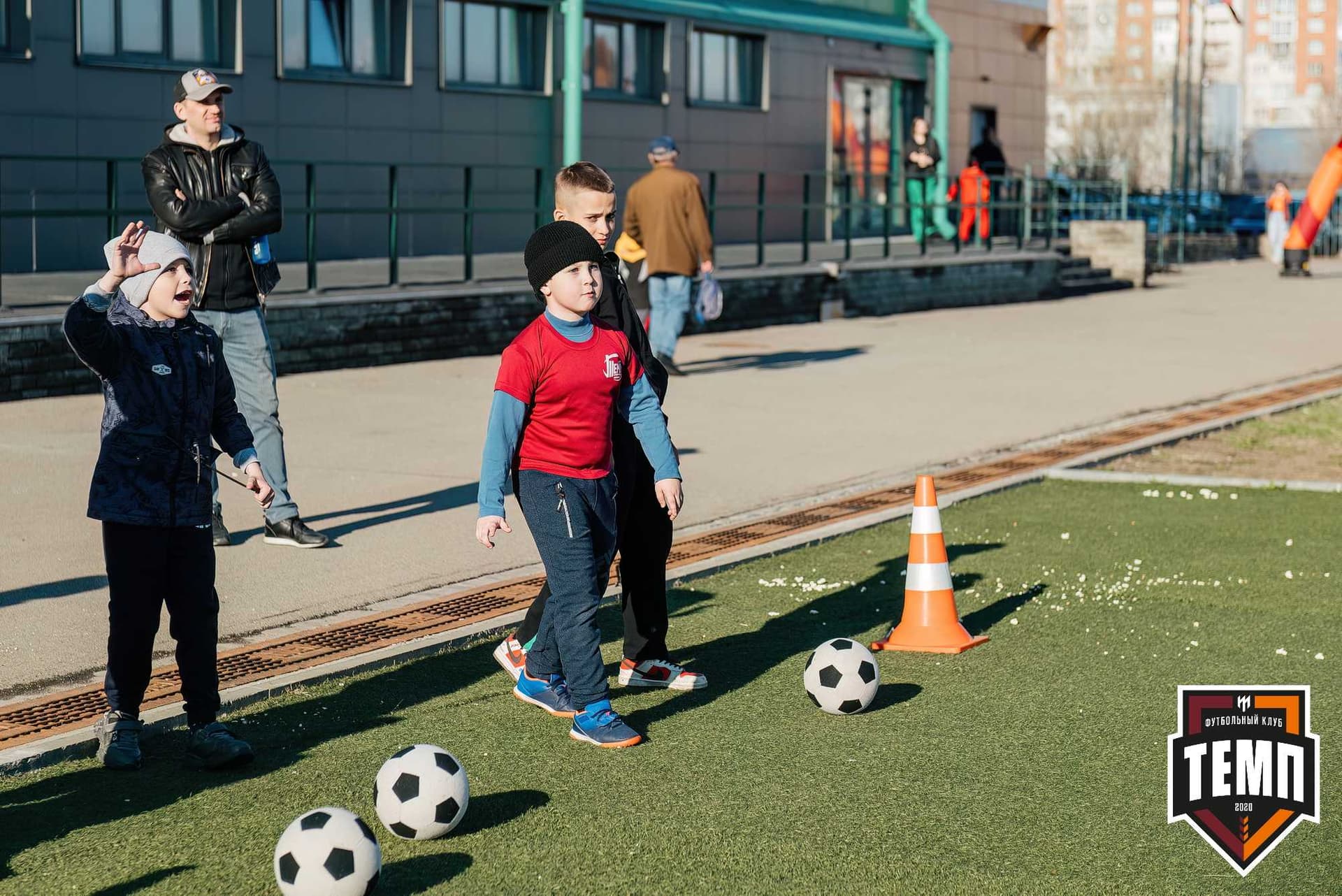«Темп» 1:0 «Распадская». Третья лига. 03.05.2024 — кадр 19